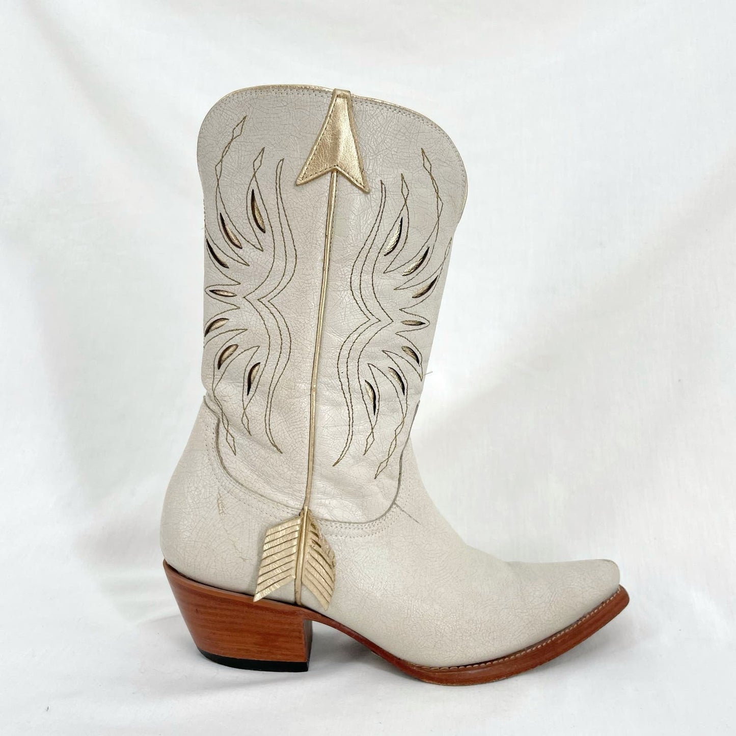 Lucchese x Kacey Musgraves Golden Arrow White Leather Cowboy Boots RARE Size 9.5
