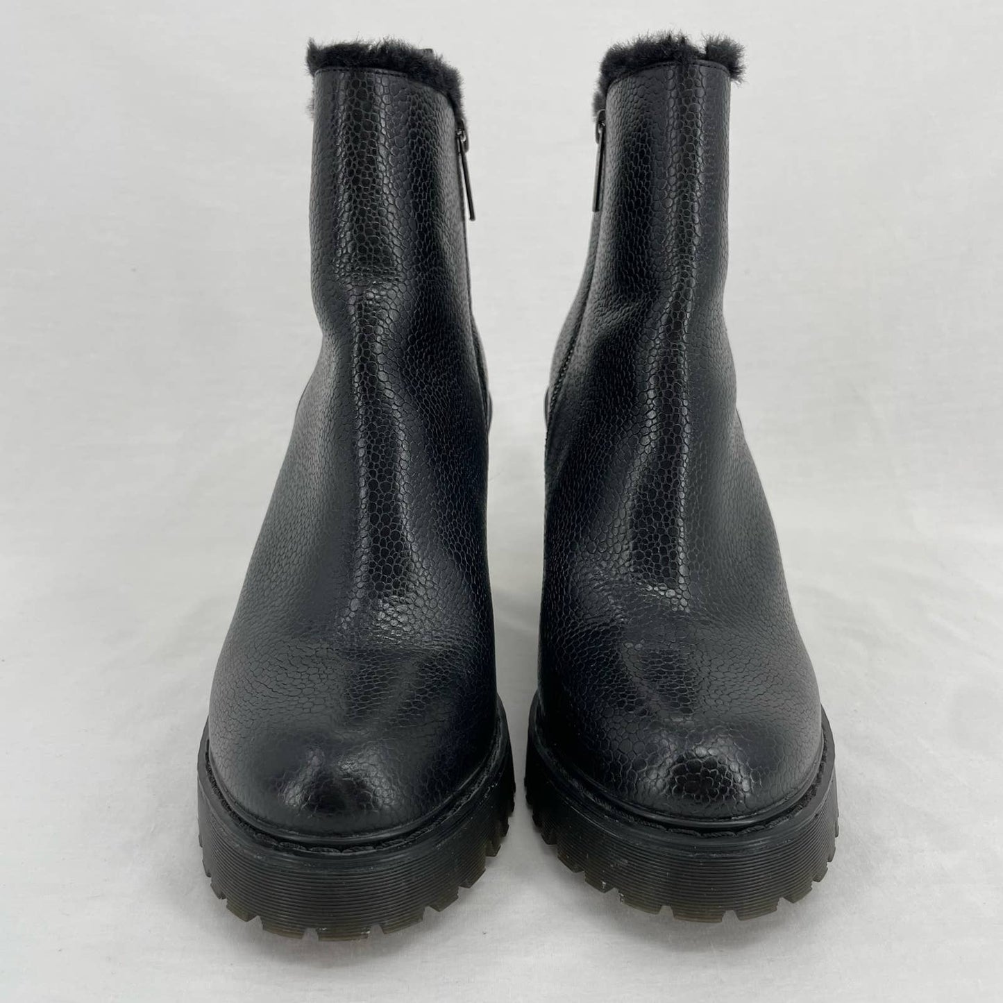 Dr. Martens Magdalena Fur Lined Black Witchy Grunge Leather Heeled Ankle Boot 10
