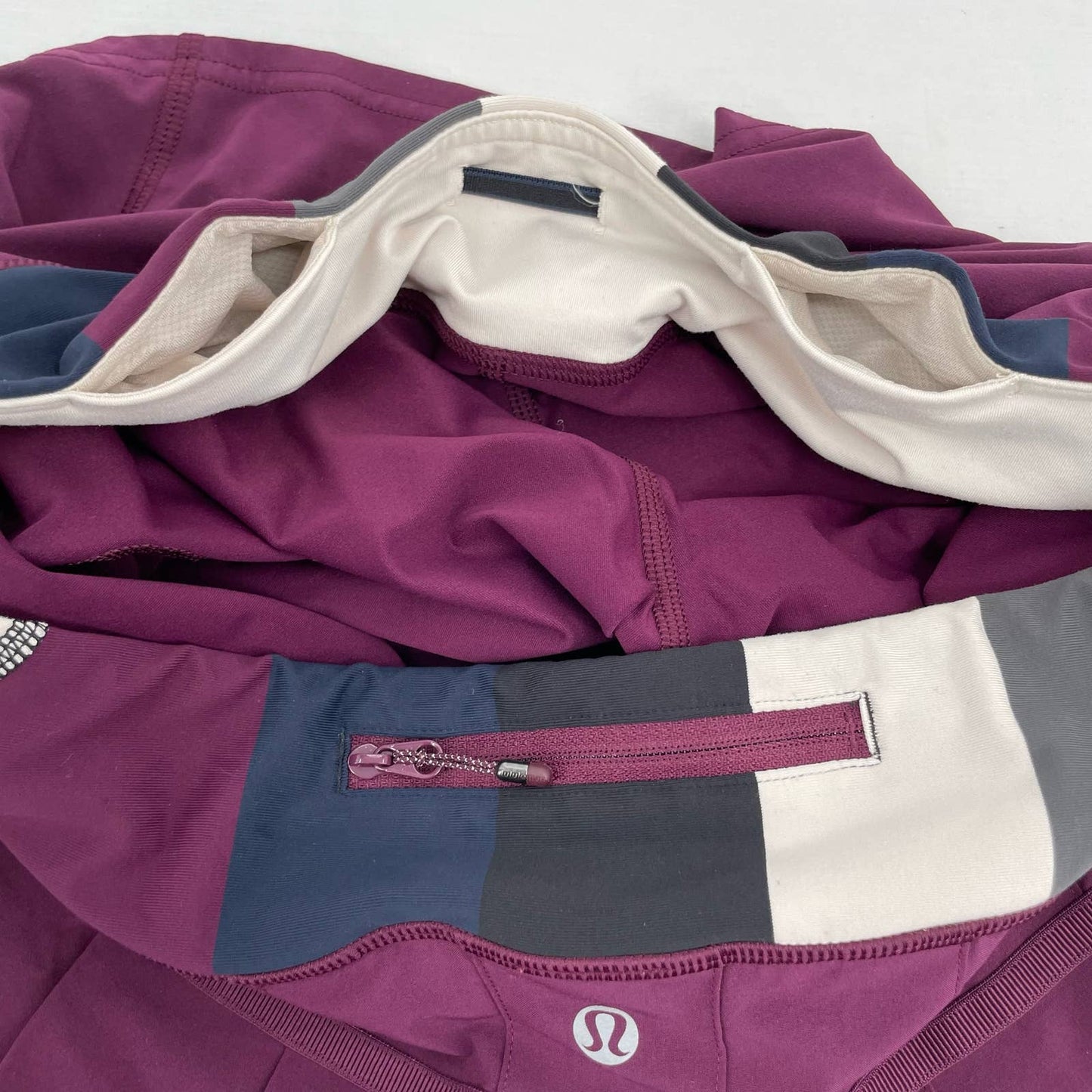 Lululemon Pace Setter Plum Pow Stripe Active Skort Tennis Skirt Golf Running Size 6