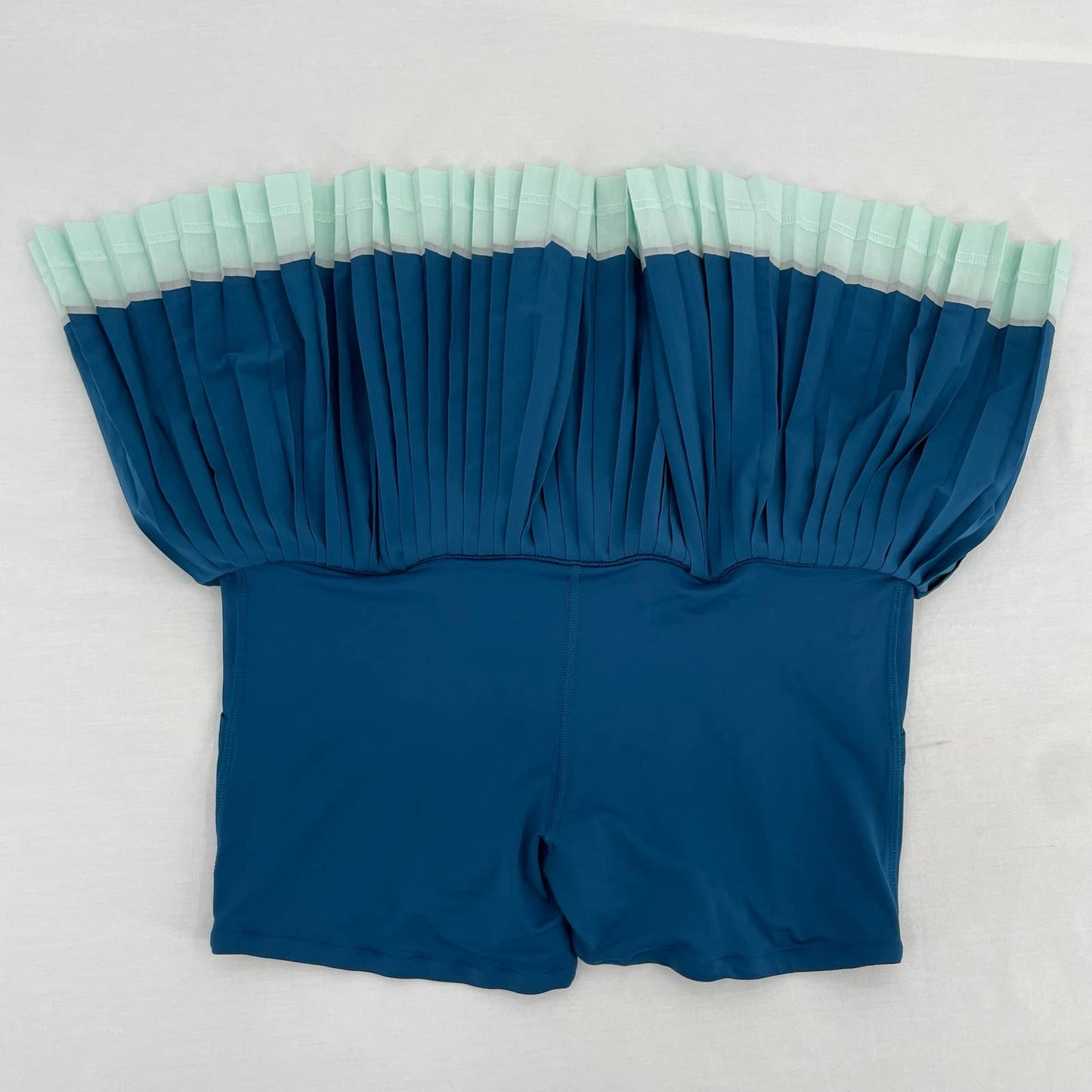 Lululemon Pleat to Street II Blue Aqua Poseidon Sea Mist Skirt Skort Ballerina Size 6