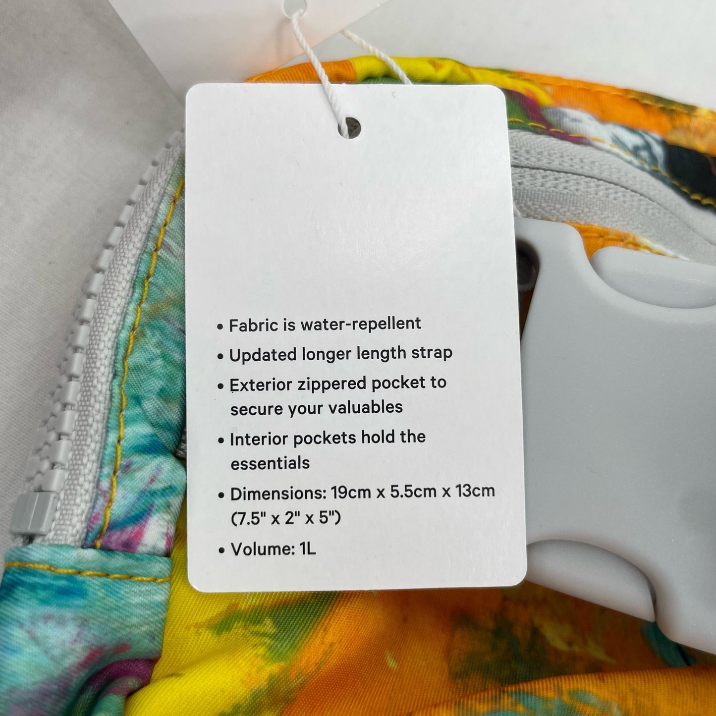 NEW Lululemon Belt Bag EBB No Limits White Multi Zip Pockets Longer Fit Strap 1L