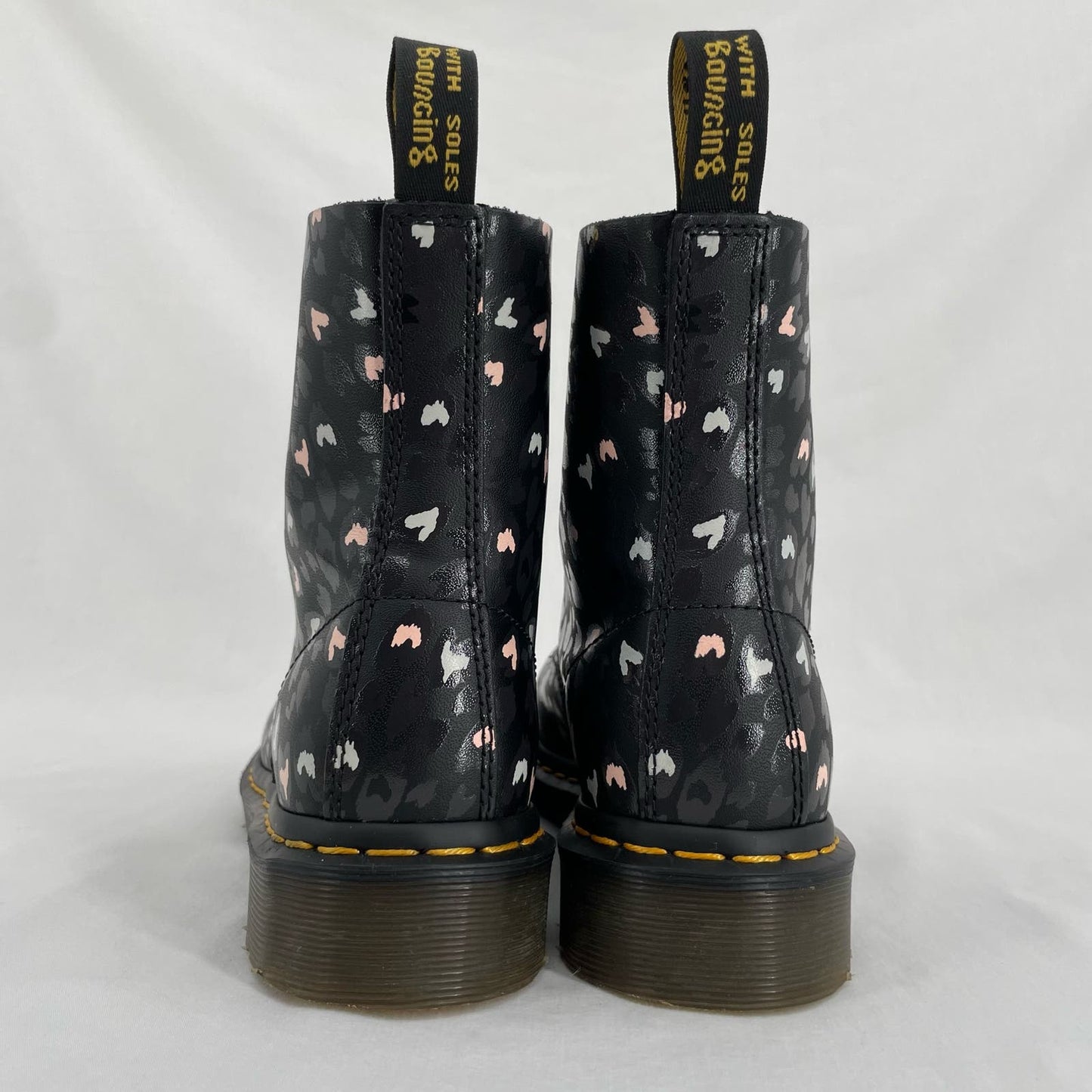 Dr. Martens 1460 Pascal Wild Hearts Printed Black Boots Custom Chaos Backhand Size 7
