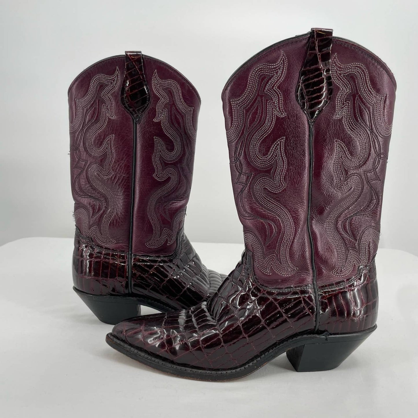 Vintage Purple Leather Cowboy Western Boots Croc Pointed Toe Metallic Pearl Size 7