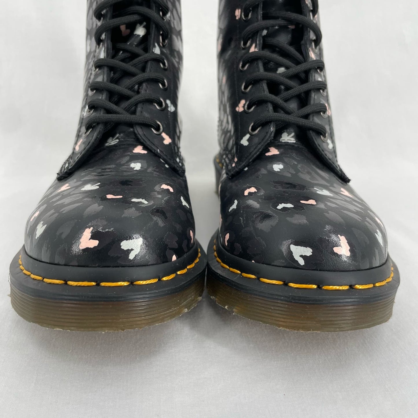 Dr. Martens 1460 Pascal Wild Hearts Printed Black Boots Custom Chaos Backhand Size 7