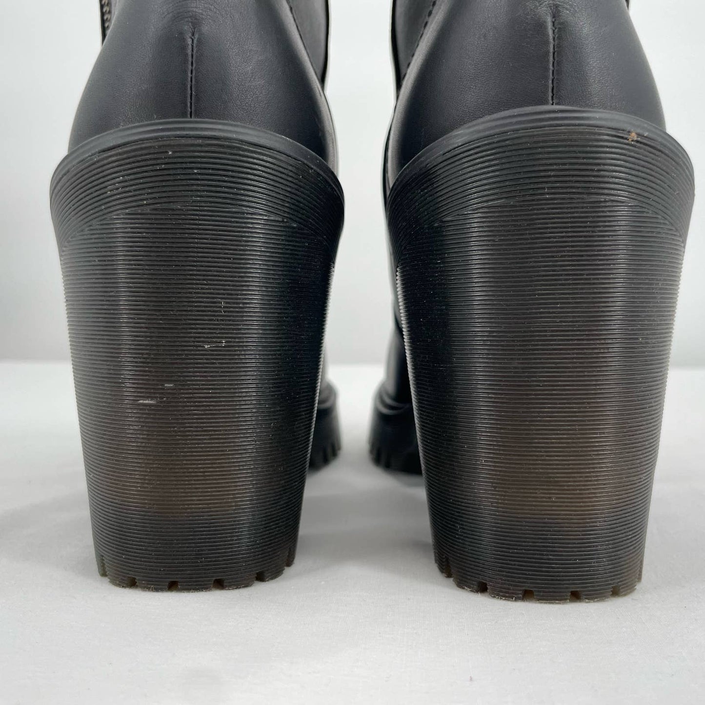Dr. Martens Magdalena II Black Heeled Boots Zippers Lug Sole Chunky Heel Size 9