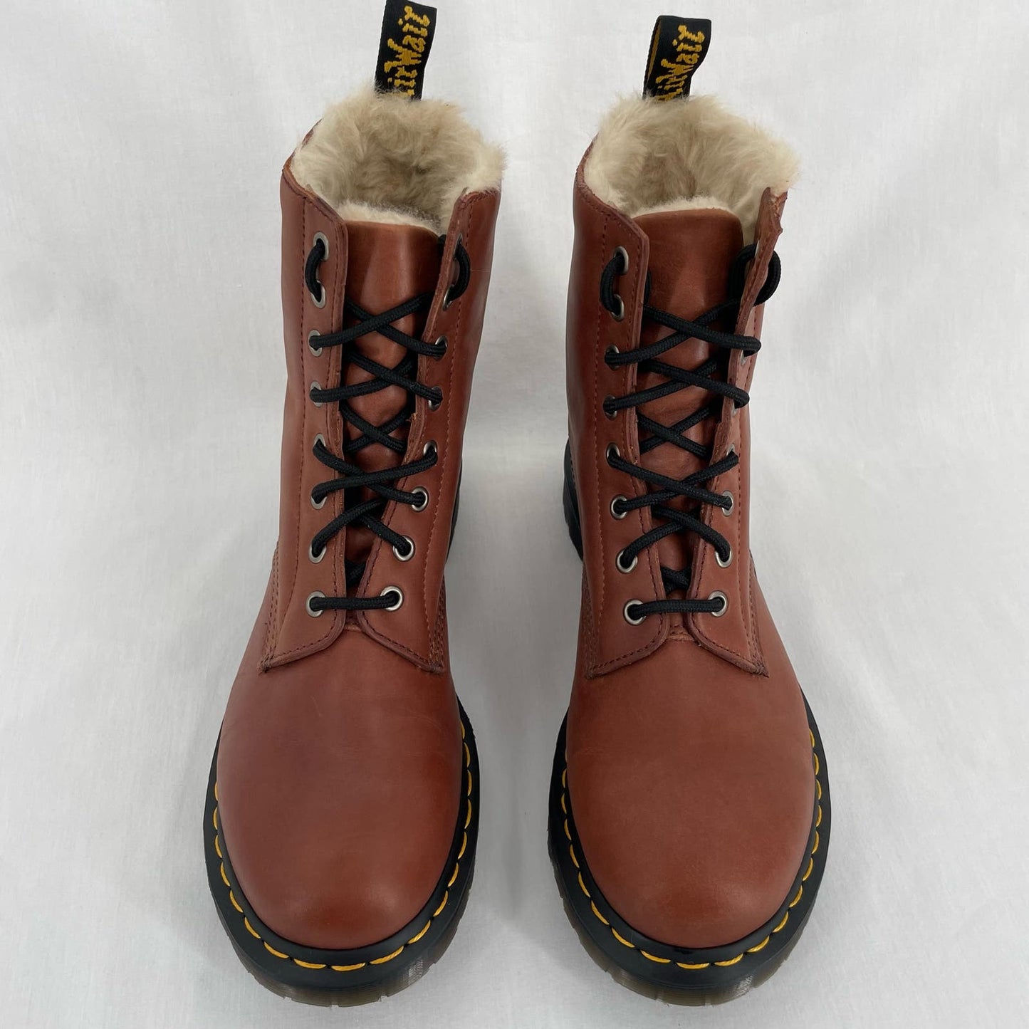 Dr. Martens Serena 1460 Tan Faux Fur Lined Boots Laced Winter Farrier Chalet Size 10