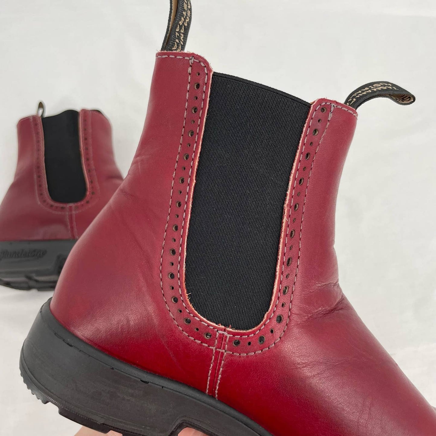 Blundstone Red Leather High Top Brogue Chelsea Boots Burgundy Redwood Maroon Size AU 6 | US 9