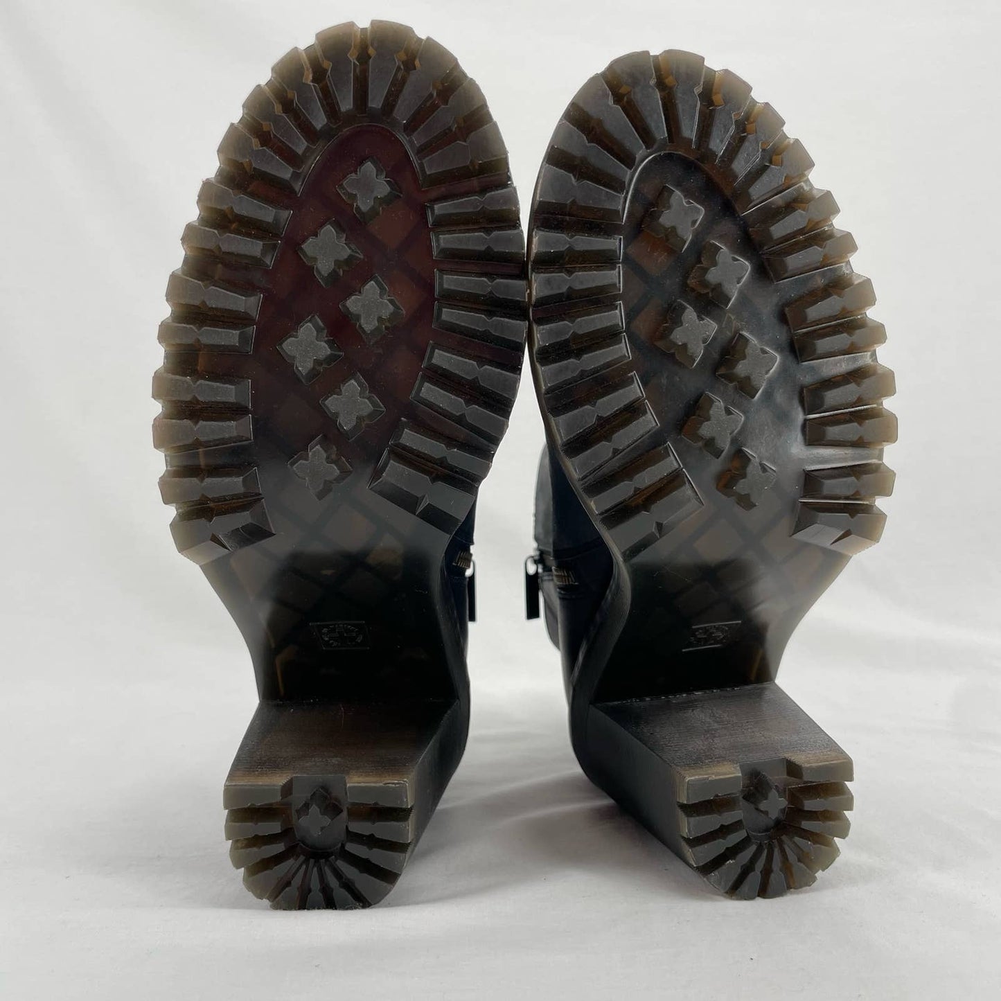 Dr. Martens Magdalena Black Blackout Witchy Grunge Leather Heeled Ankle Boots Size 9