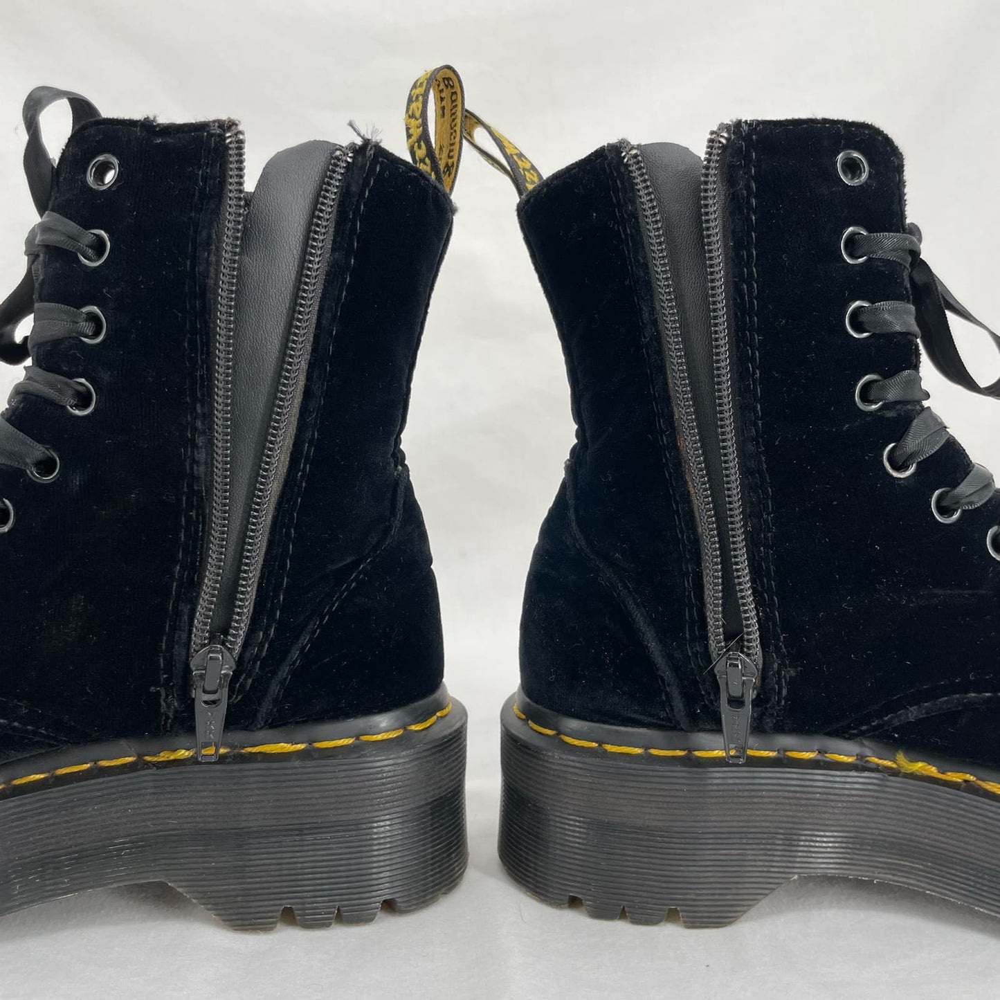 Dr. Martens Jadon Black Brushed Velvet Platform Ribbon Lace Zip Goth Boots Size US 5