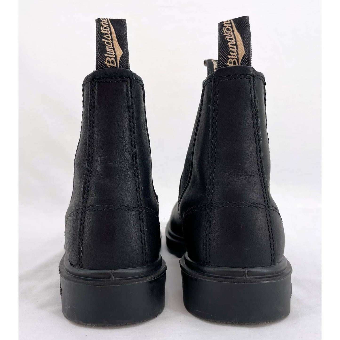 Blundstone Black Dress Boots Smooth Leather Square Toe Chelsea Style #063 Sz 5.5