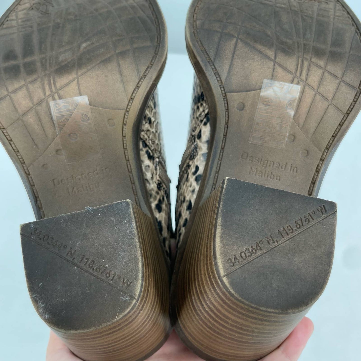 Blowfish Lolly Snake Snakeskin Burlap Neutral Tone Western Style Ankle Booties Size 7