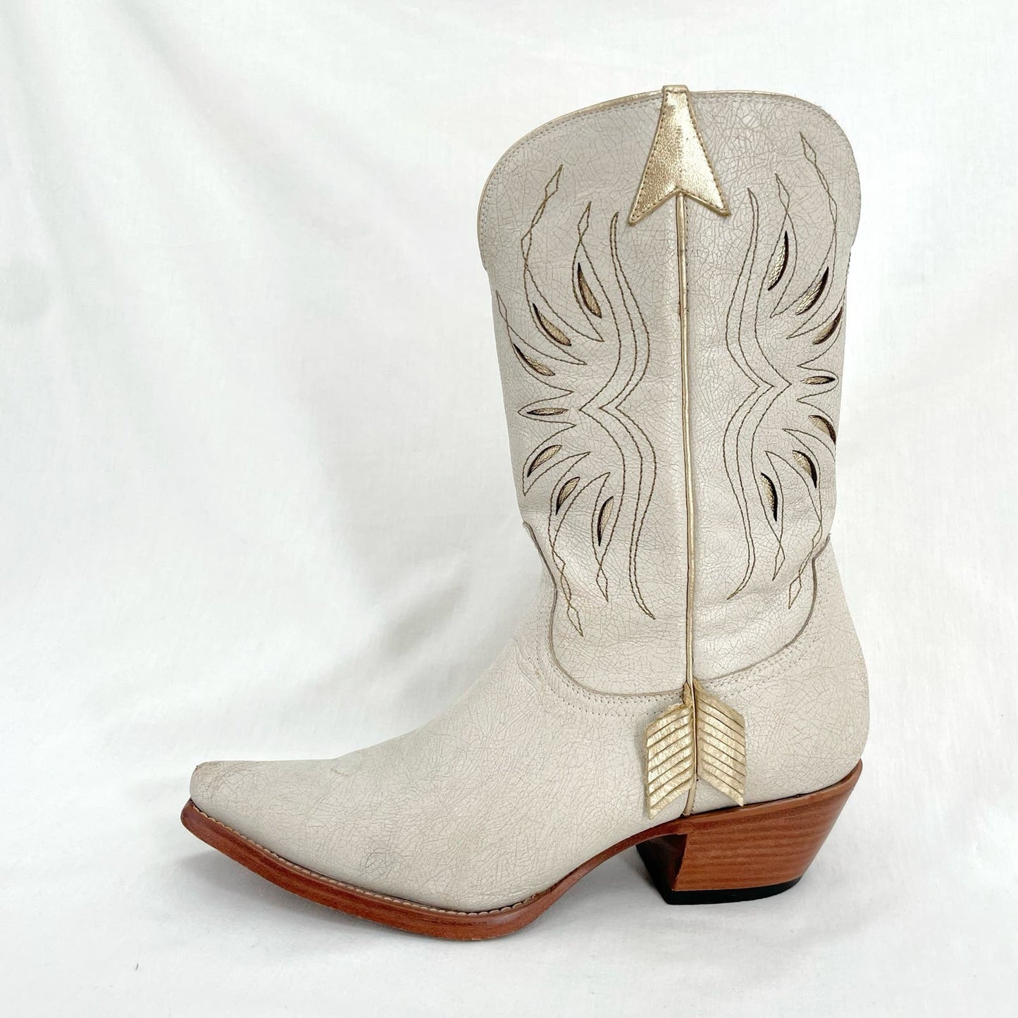 Lucchese x Kacey Musgraves Golden Arrow White Leather Cowboy Boots RARE Size 9.5