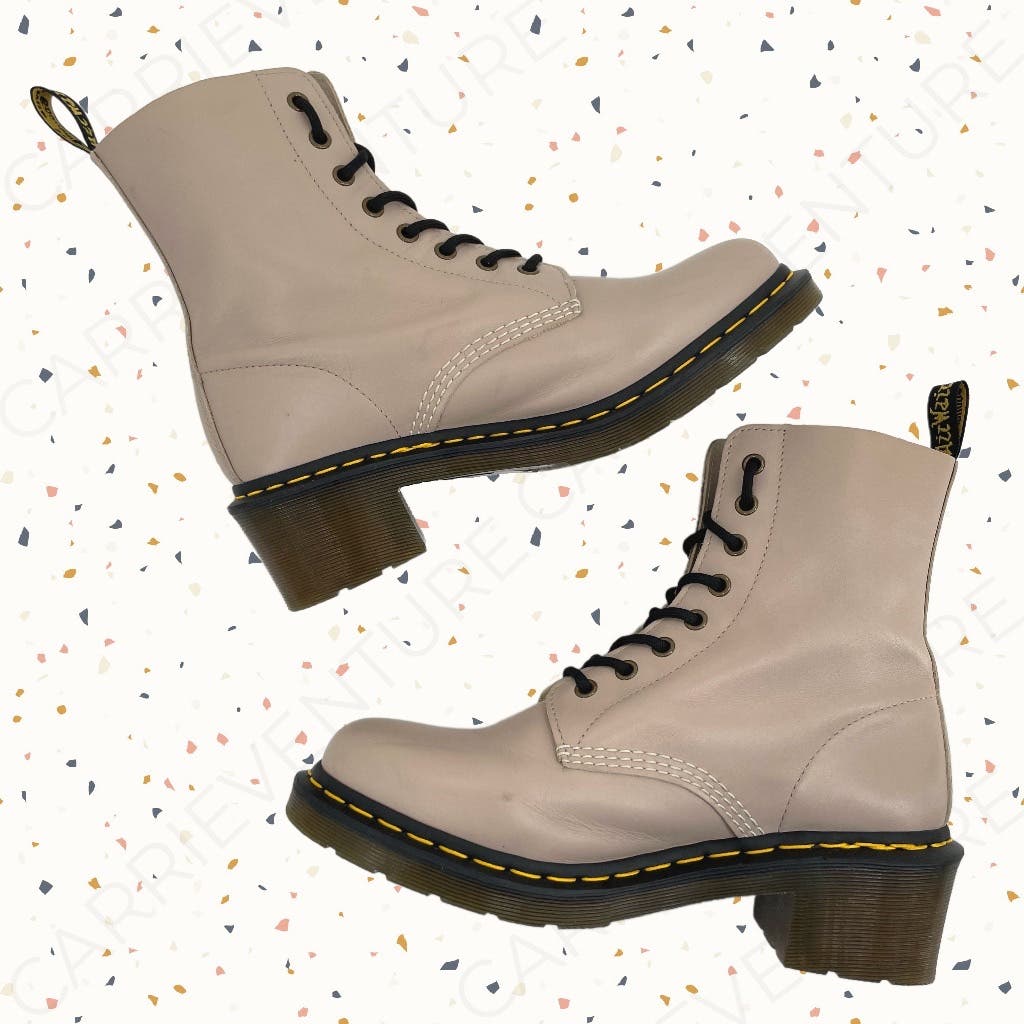 Dr. Martens Clemency Boots Natural Leather Heeled Lace Up Neutral Tan Beige Size 10