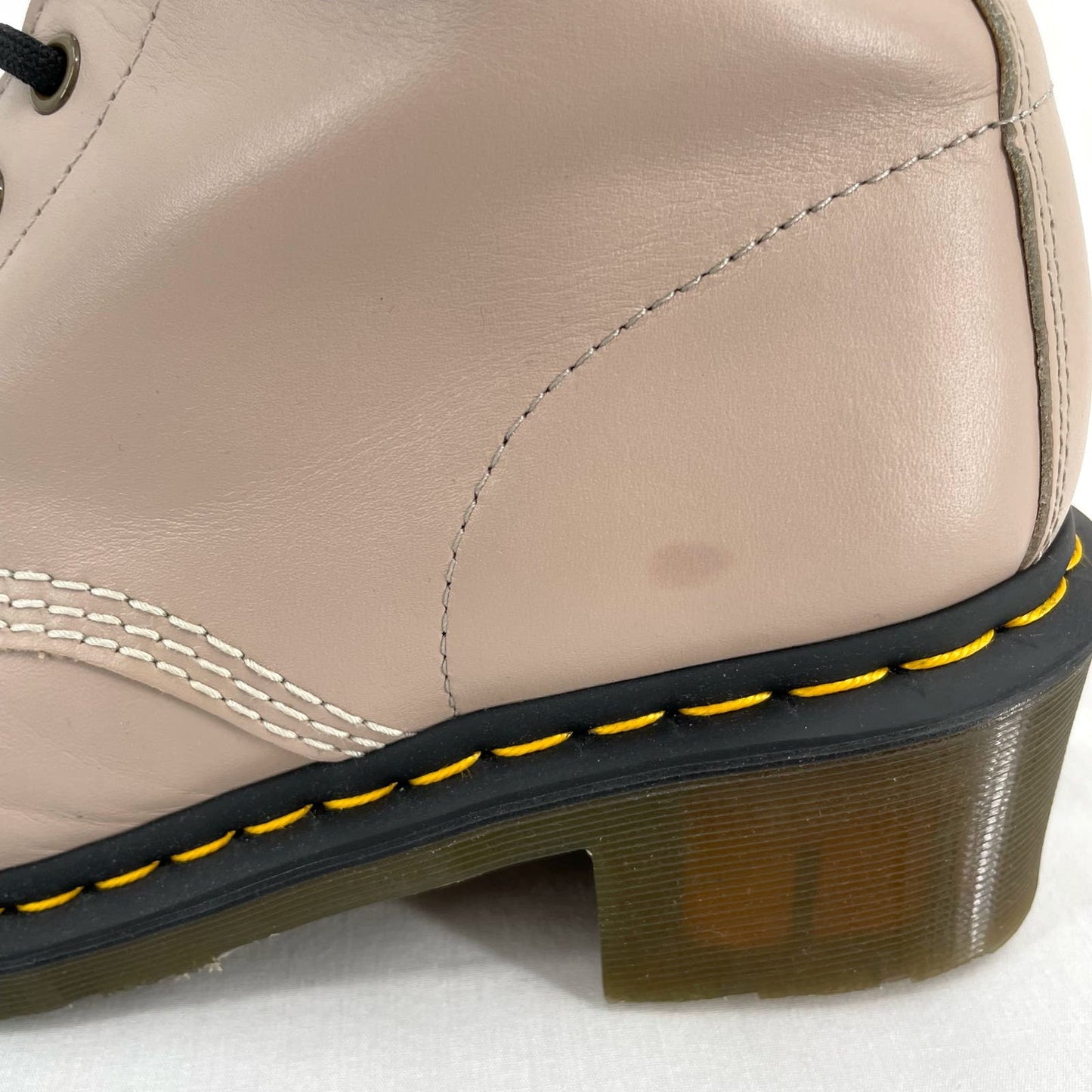 Dr. Martens Clemency Boots Natural Leather Heeled Lace Up Neutral Tan Beige Size 10