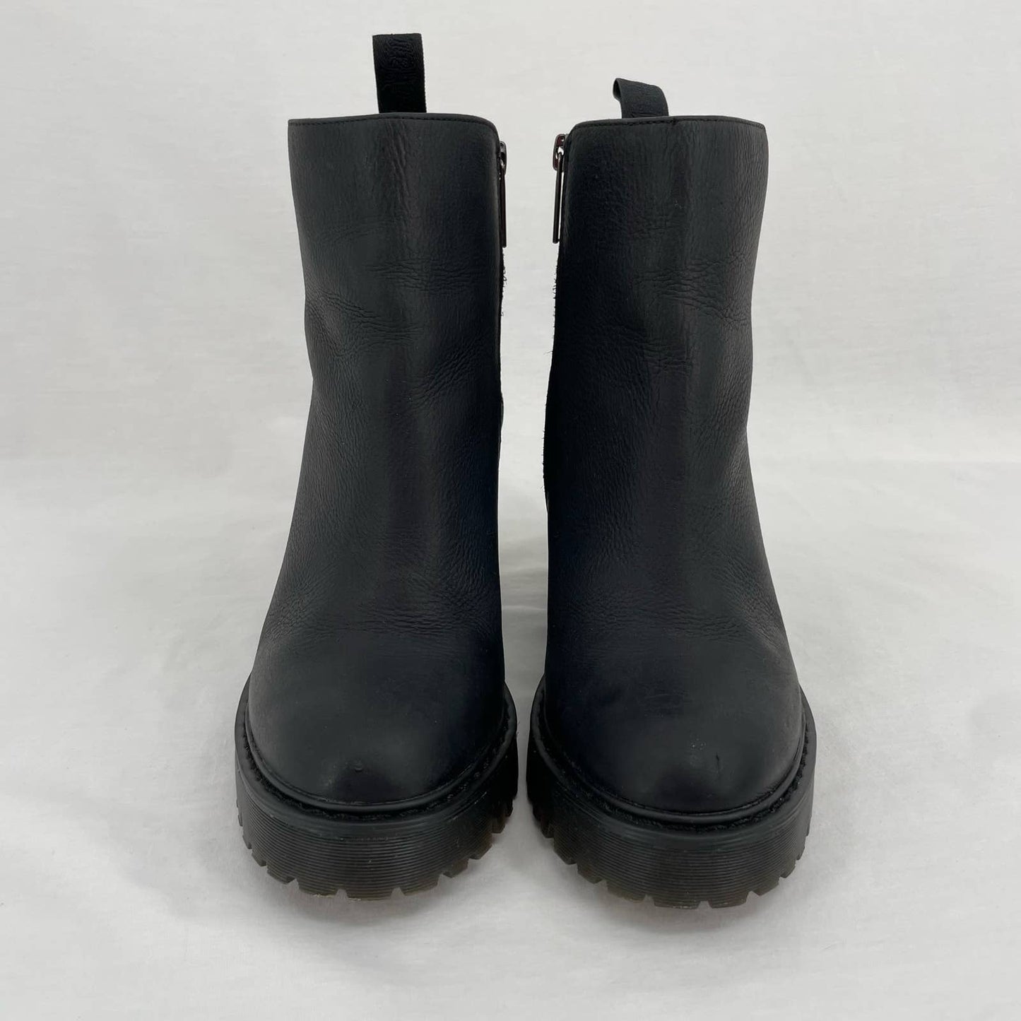 Dr. Martens Magdalena Black Blackout Monochromatic Leather Heeled Ankle Boots Size 7