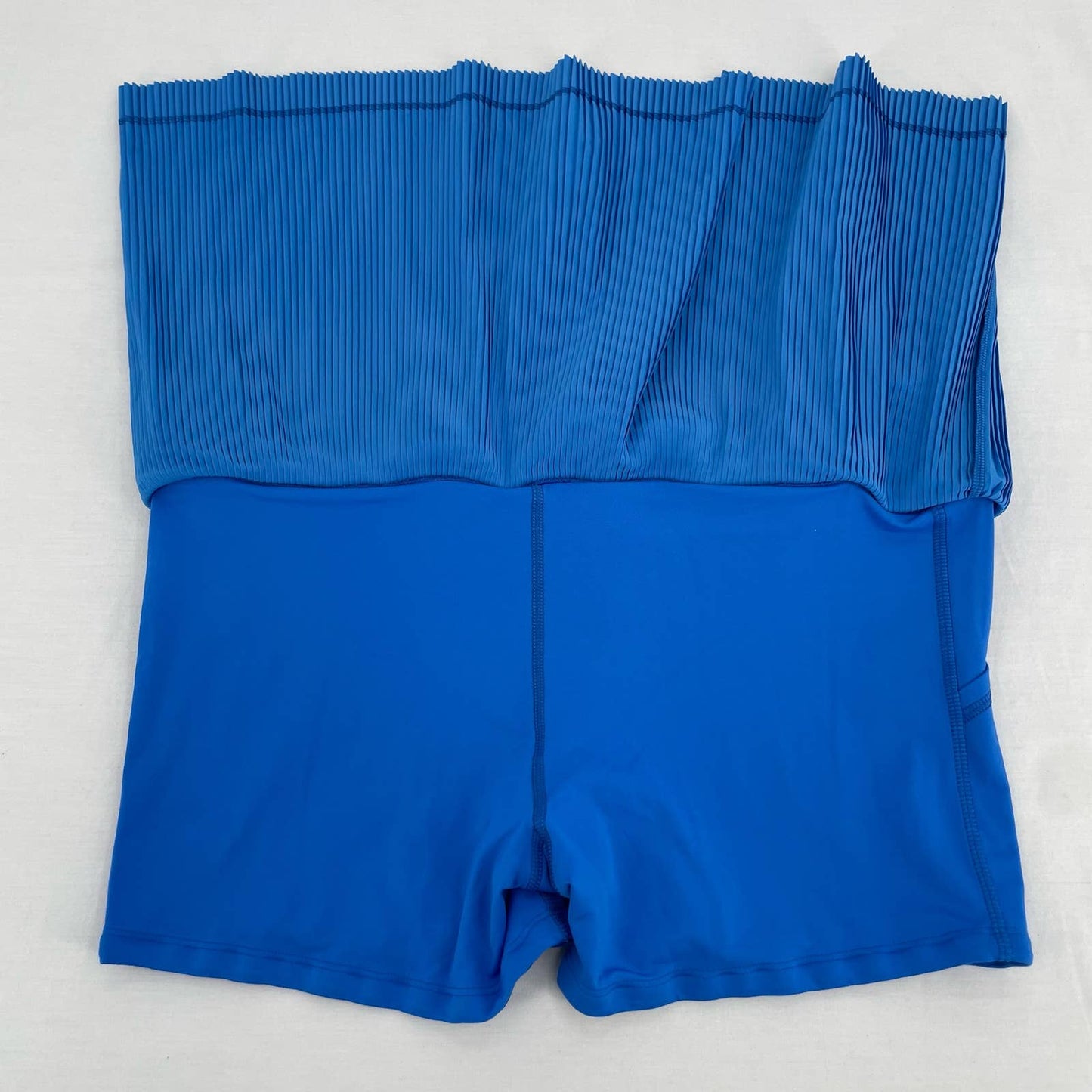 Lululemon Pleat to Street III Pipe Dream Bright Blue Tennis Skirt Active Skort Size 8