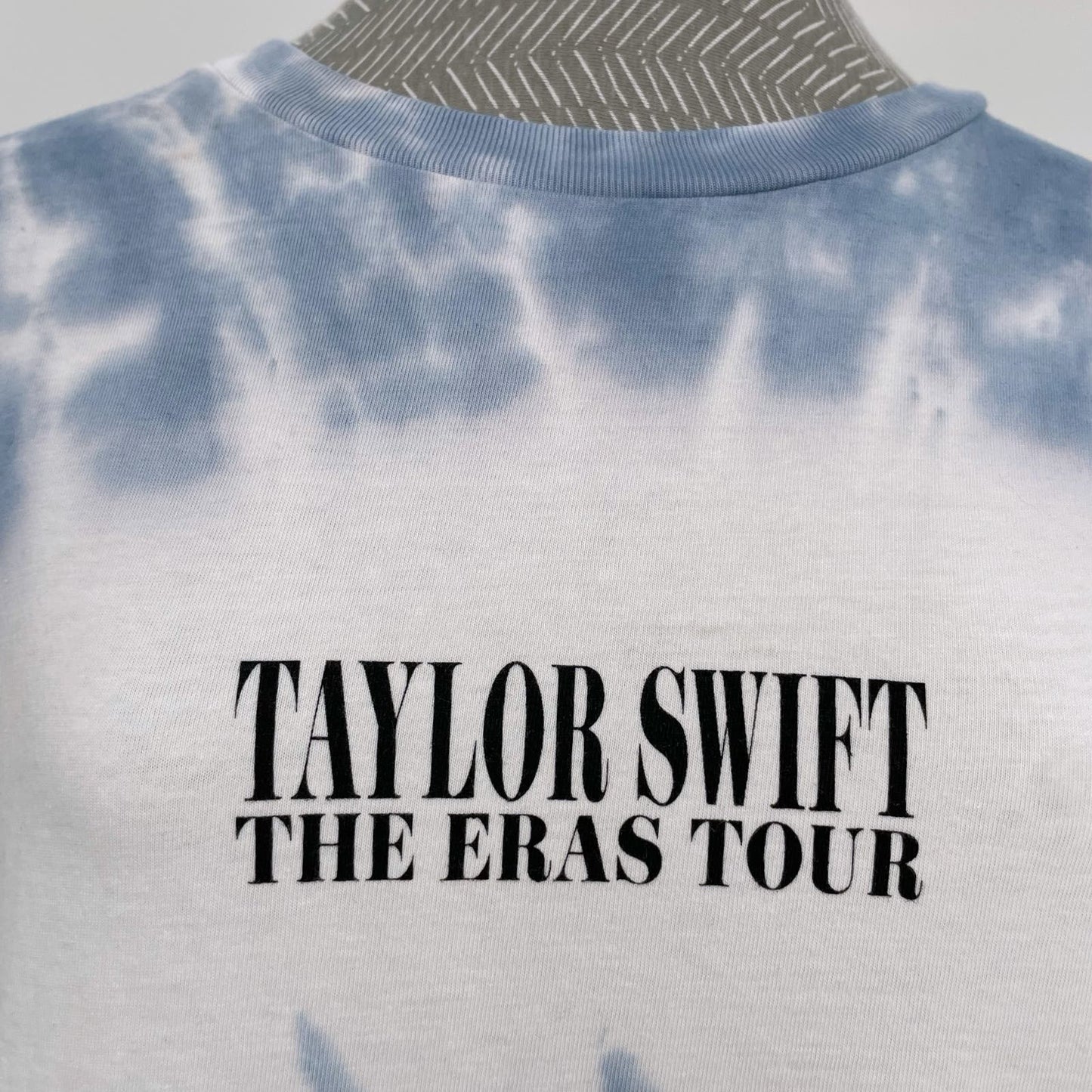 NEW Taylor Swift Eras Tour Tie Dye Tank Top Muscle Tee Stadium Exclusive Merch Size L