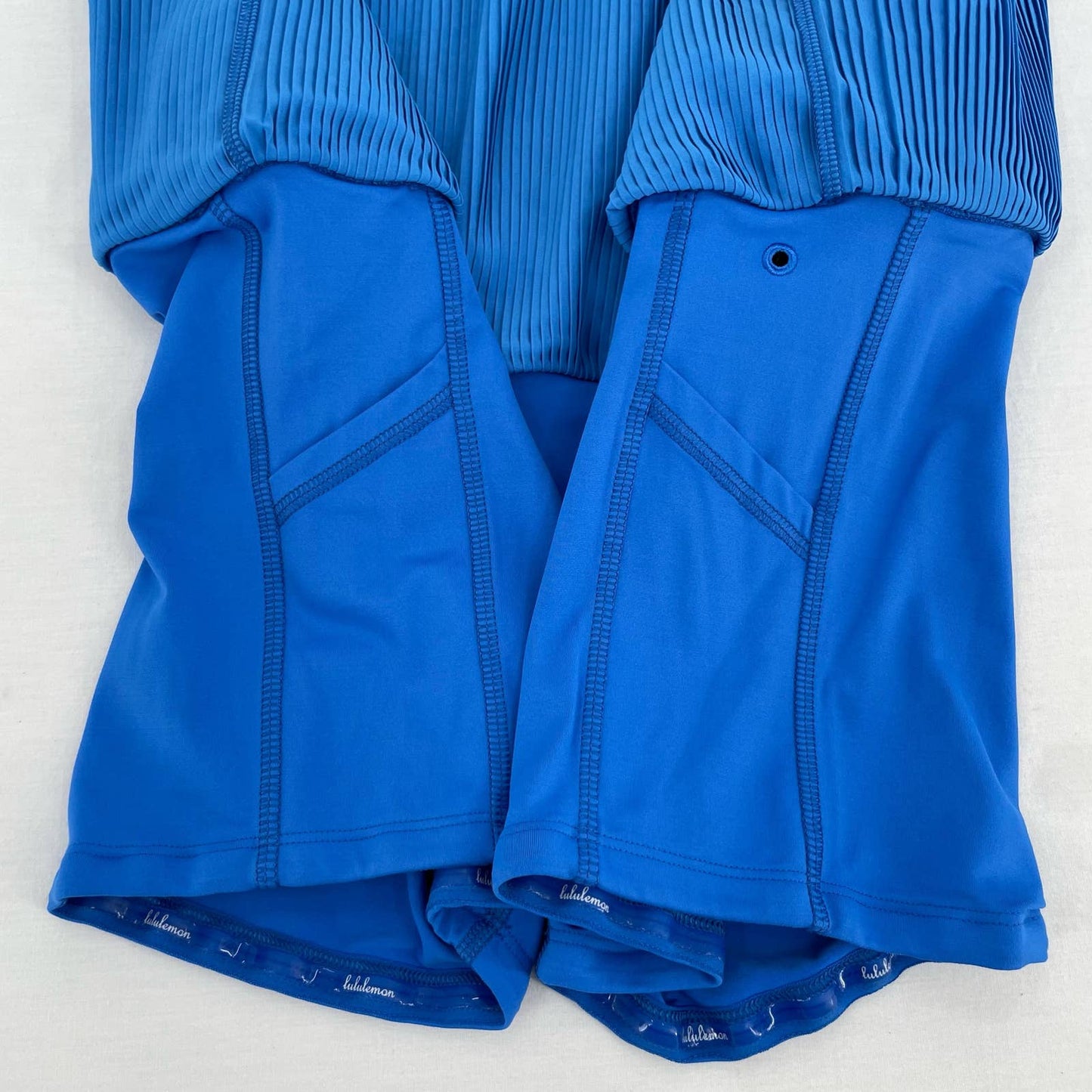 Lululemon Pleat to Street III Pipe Dream Bright Blue Tennis Skirt Active Skort Size 8