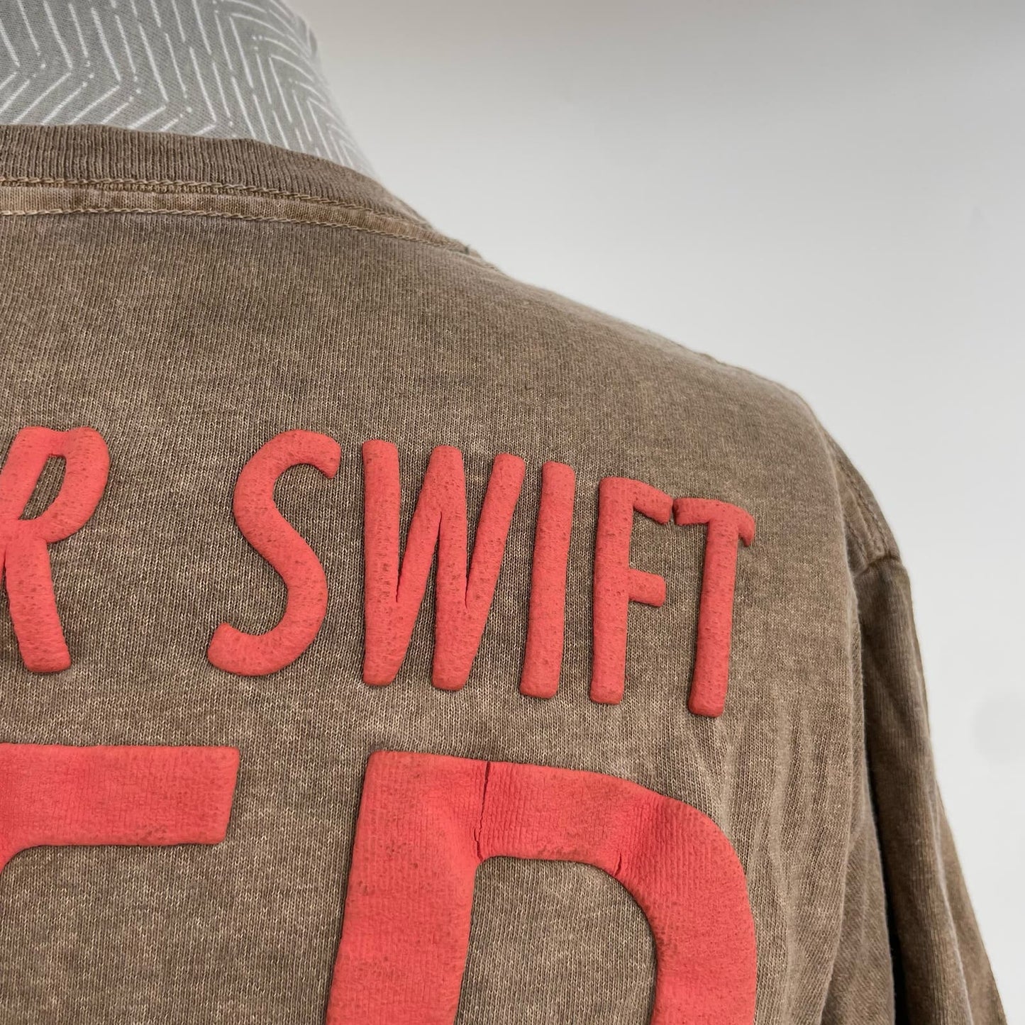 Taylor Swift Red Taylor's Version UO Exclusive Oversized Graphic Tee Puff Paint Size S