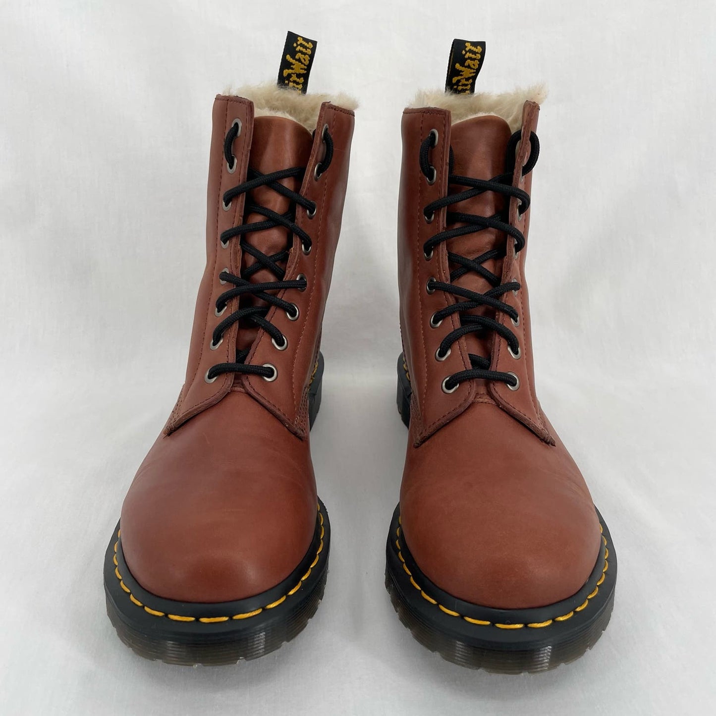 Dr. Martens Serena 1460 Tan Faux Fur Lined Boots Laced Winter Farrier Chalet Size 10