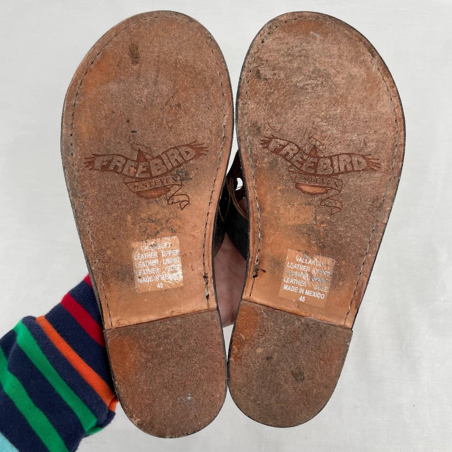 Freebird by Steven Vallarta Celestial Dark Brown Leather Thong Style Sandals Size 7