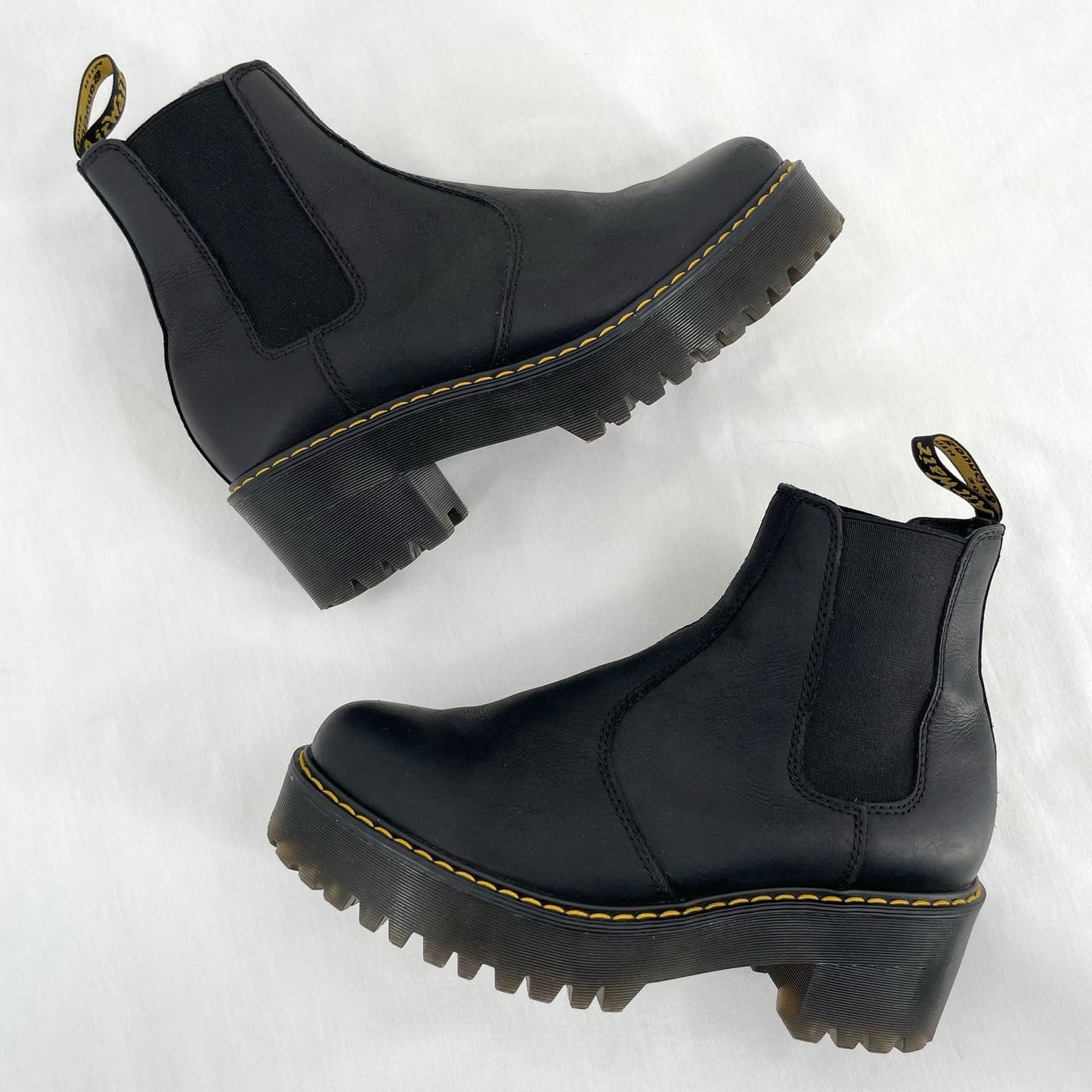 Dr. Martens Rometty Black Leather Platform Heeled Chelsea Ankle Boot Grunge Docs Size 8