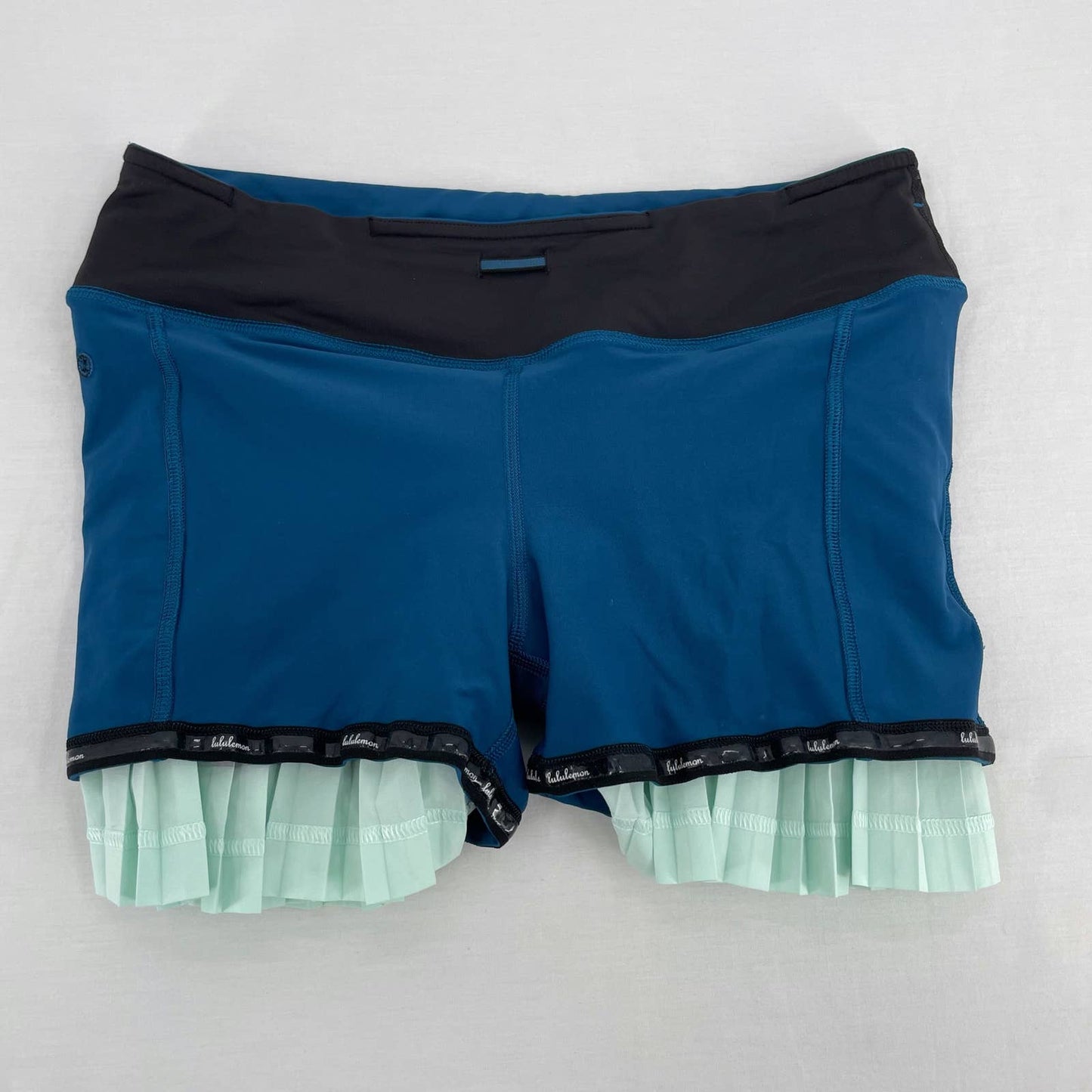 Lululemon Pleat to Street II Blue Aqua Poseidon Sea Mist Skirt Skort Ballerina Size 6