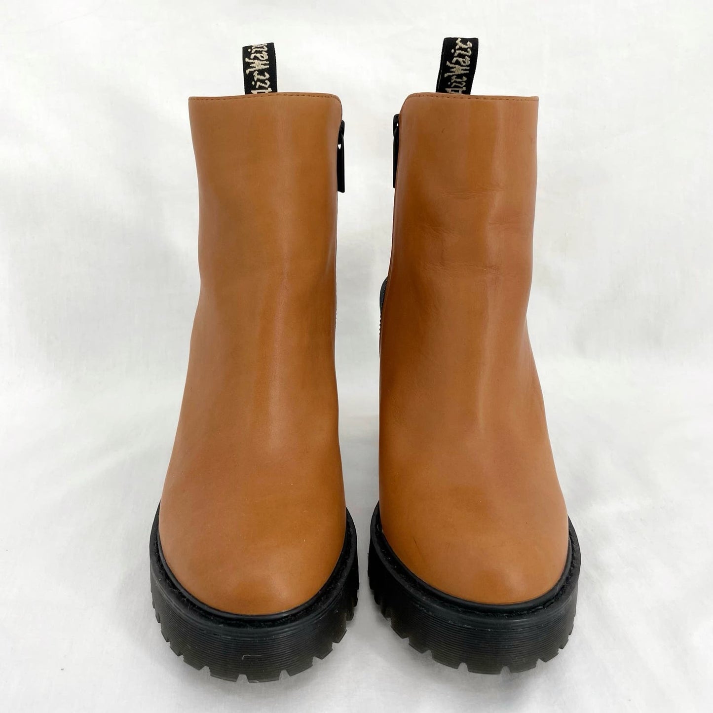 Dr. Martens Magdalena Cognac Leather Heeled Boots Orange Tan Grunge Indie Size 9