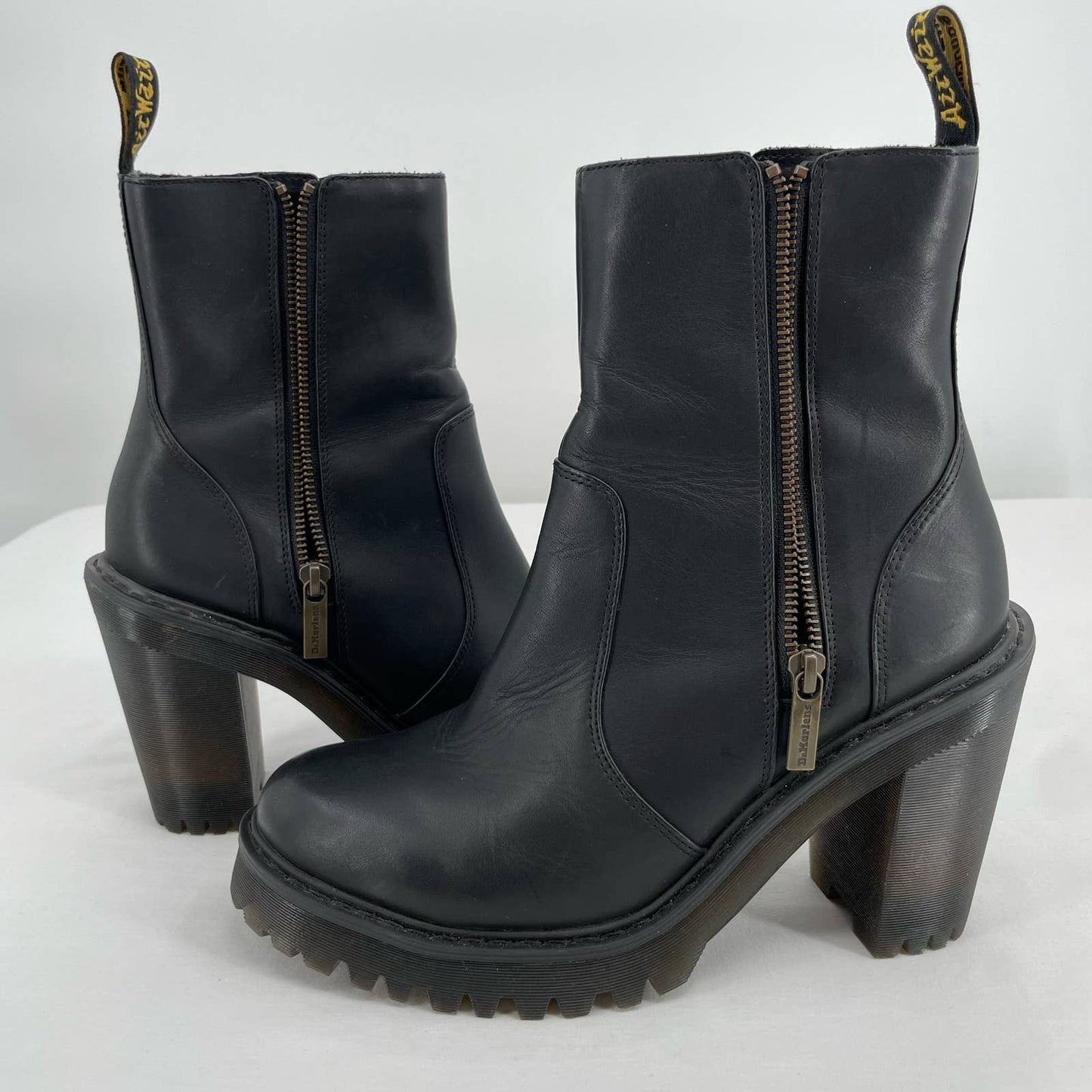Dr. Martens Magdalena II Black Heeled Boots Zippers Lug Sole Chunky Heel Size 9