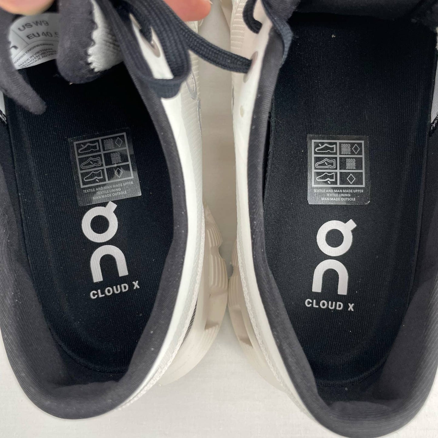 On Running On Cloud X 3 White Black Running Shoes Athletic Training Sneakers Size 9