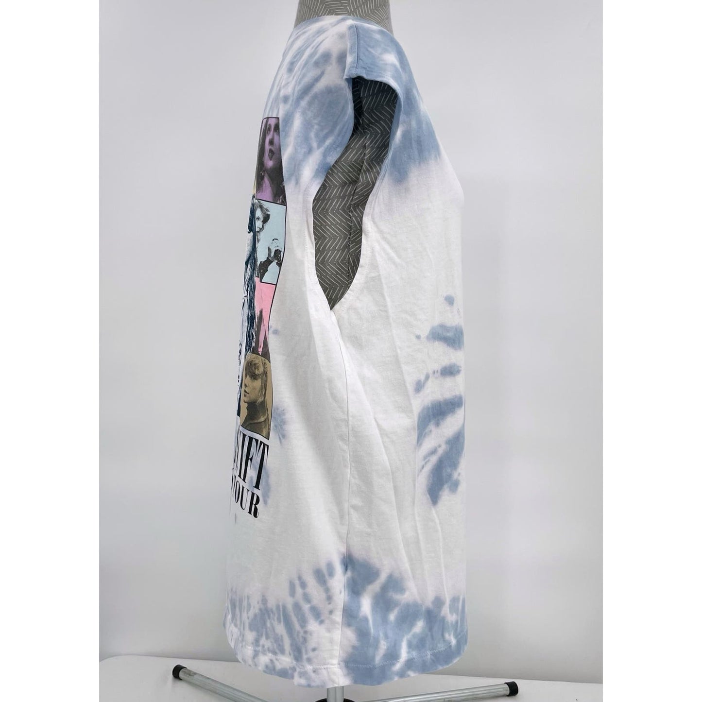 NEW Taylor Swift Eras Tour Tie Dye Tank Top Muscle Tee Stadium Exclusive Merch Size L