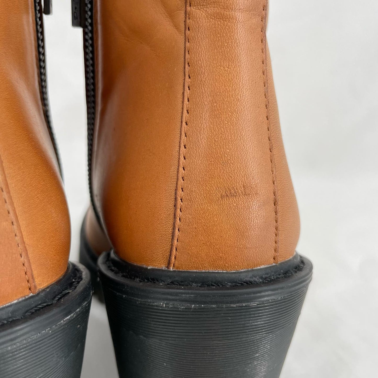 Dr. Martens Magdalena Cognac Leather Heeled Boots Orange Tan Grunge Indie Size 9