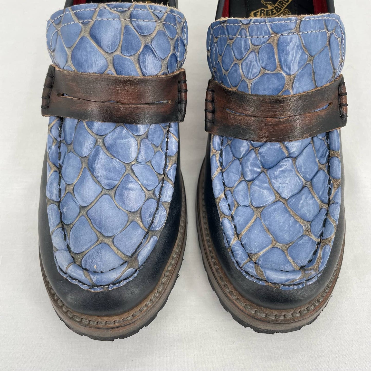 Freebird by Steven Bristol Blue Croc Black Leather Crocodile Loafer Heels Size 7