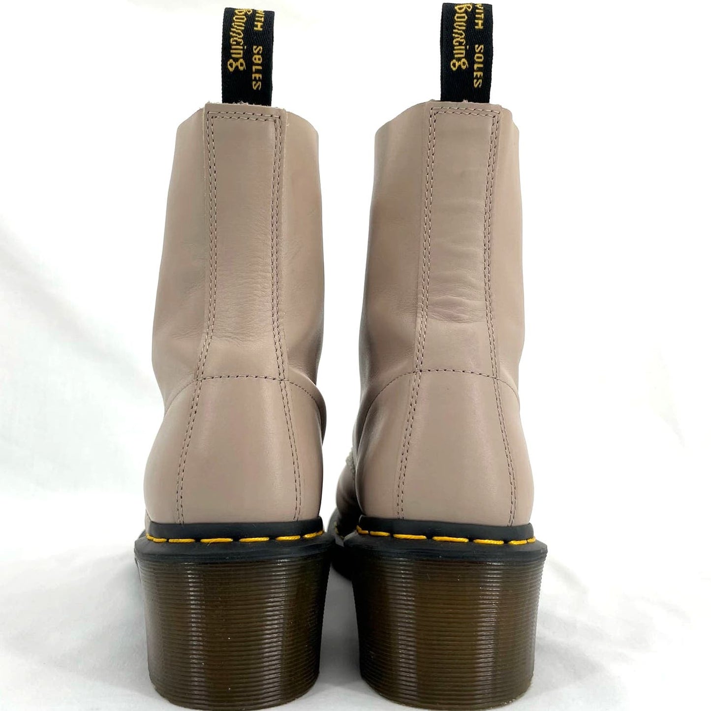 Dr. Martens Clemency Boots Natural Leather Heeled Lace Up Neutral Tan Beige Size 10