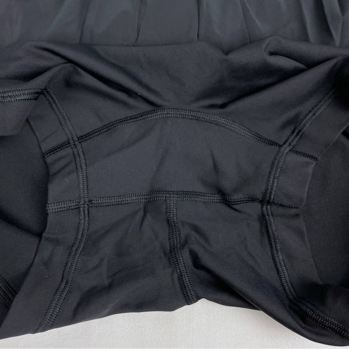 NEW Lululemon Quick Pace Black Lightweight Running Athletic Active Skirt Skort Size 10