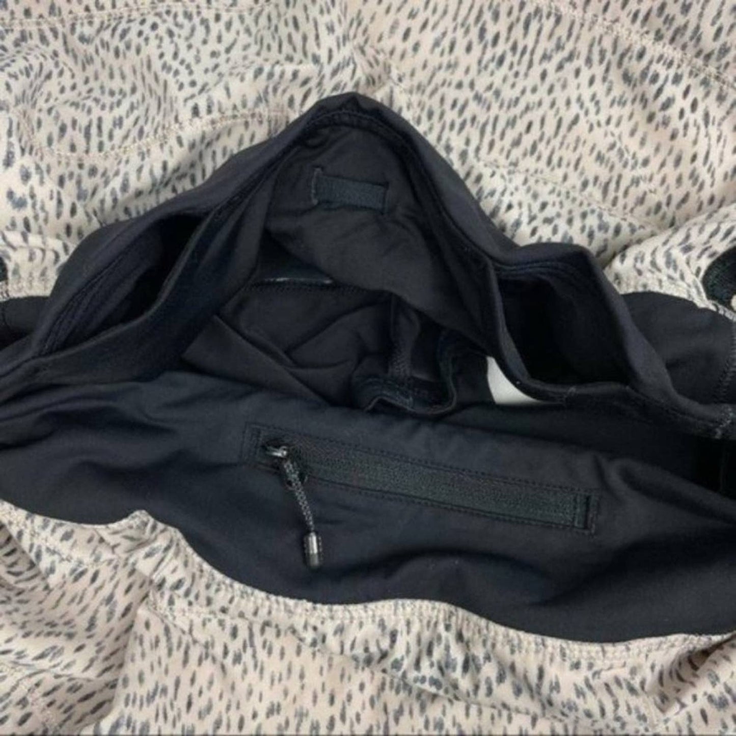 Lululemon Pace Rival Dottie Dash Grain Black Golf Tennis Skirt Skort Animal Size 6