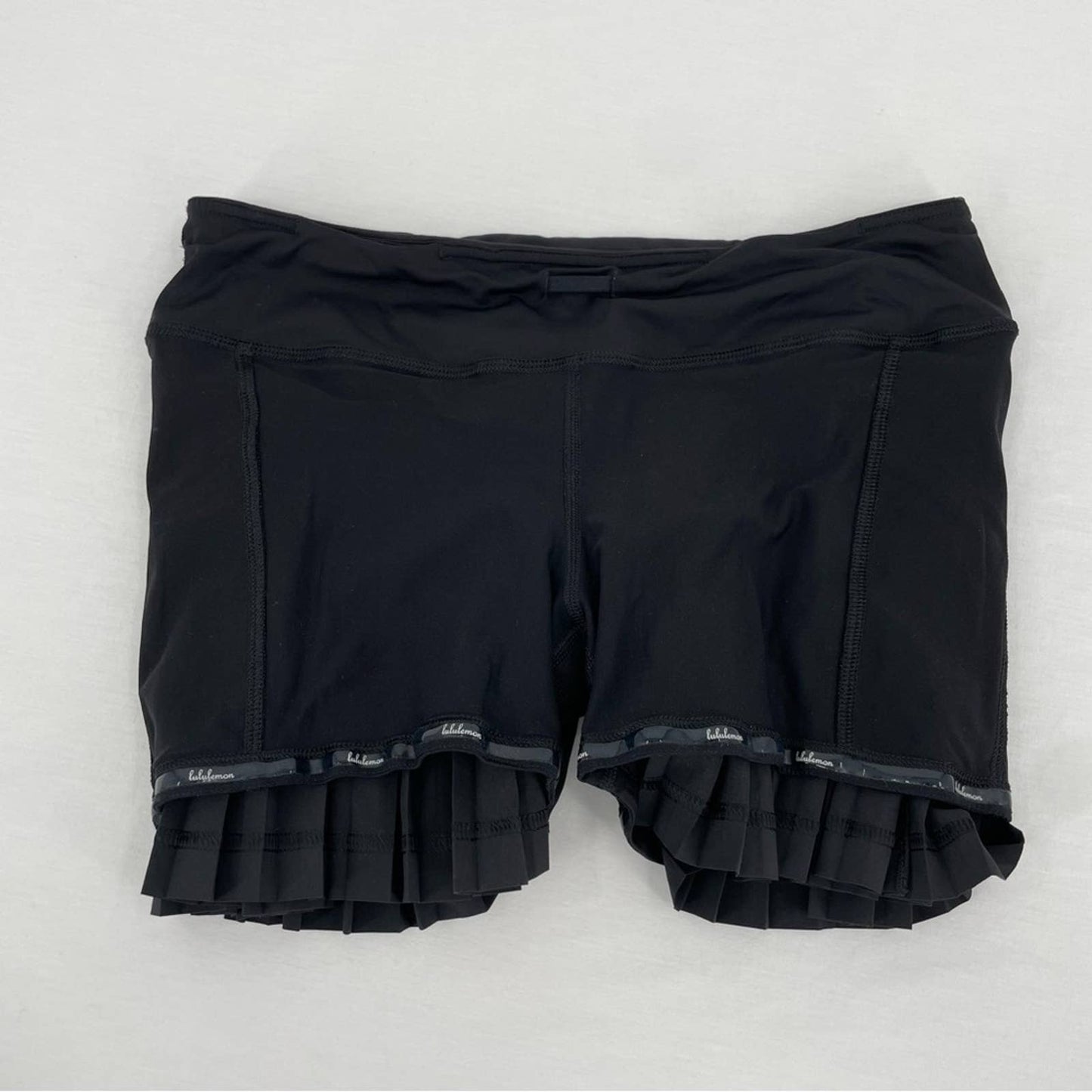 Lululemon Pleat to Street II Black Skirt Skort Golf Tennis Ballerina Twirly Size 6