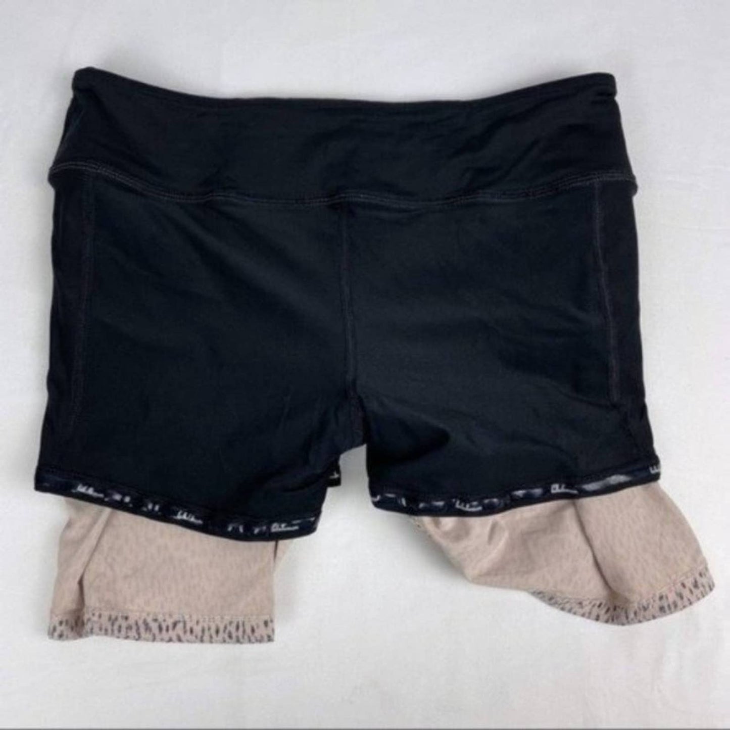 Lululemon Tall Pace Rival Dottie Dash Grain Black Golf Tennis Skirt Skort Animal Size 6 Tall