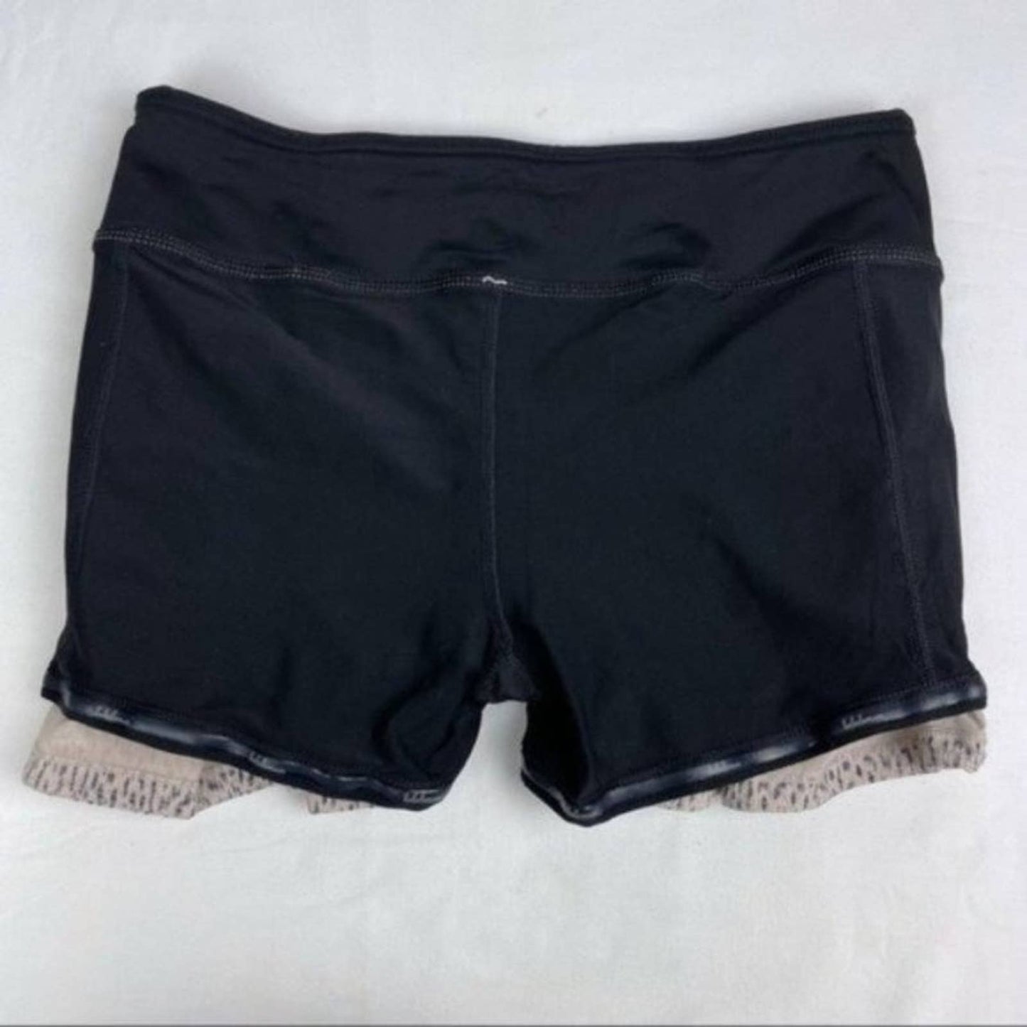Lululemon Pace Rival Dottie Dash Grain Black Golf Tennis Skirt Skort Animal Size 6