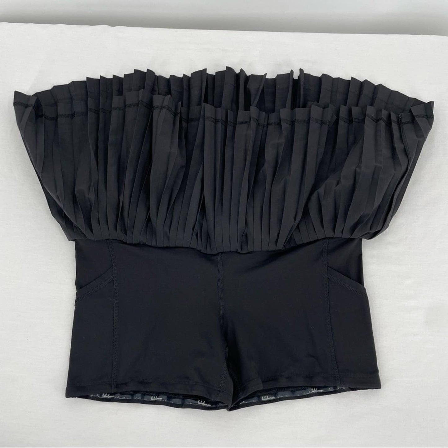 Lululemon Pleat to Street II Black Skirt Skort Golf Tennis Ballerina Twirly Size 6