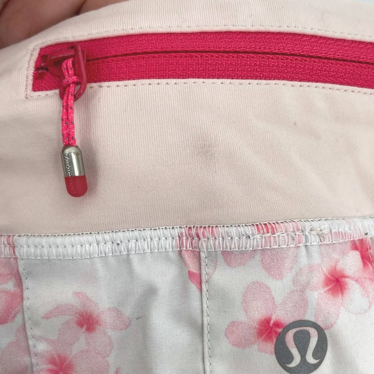 Lululemon Pace Setter Skirt Frangipani Parfait Pink White Golf Tennis Skort Size 4