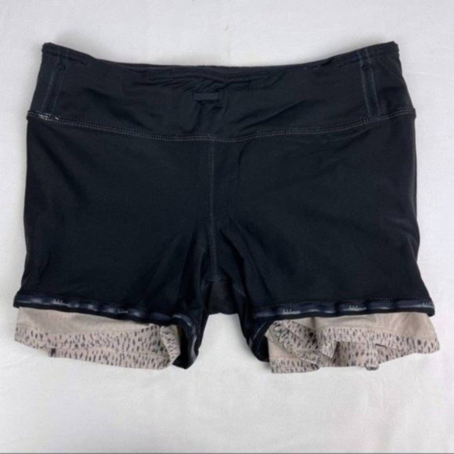 Lululemon Pace Rival Dottie Dash Grain Black Golf Tennis Skirt Skort Animal Size 6