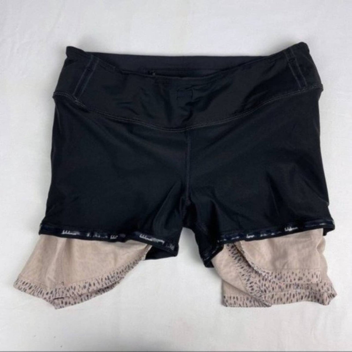 Lululemon Tall Pace Rival Dottie Dash Grain Black Golf Tennis Skirt Skort Animal Size 6 Tall