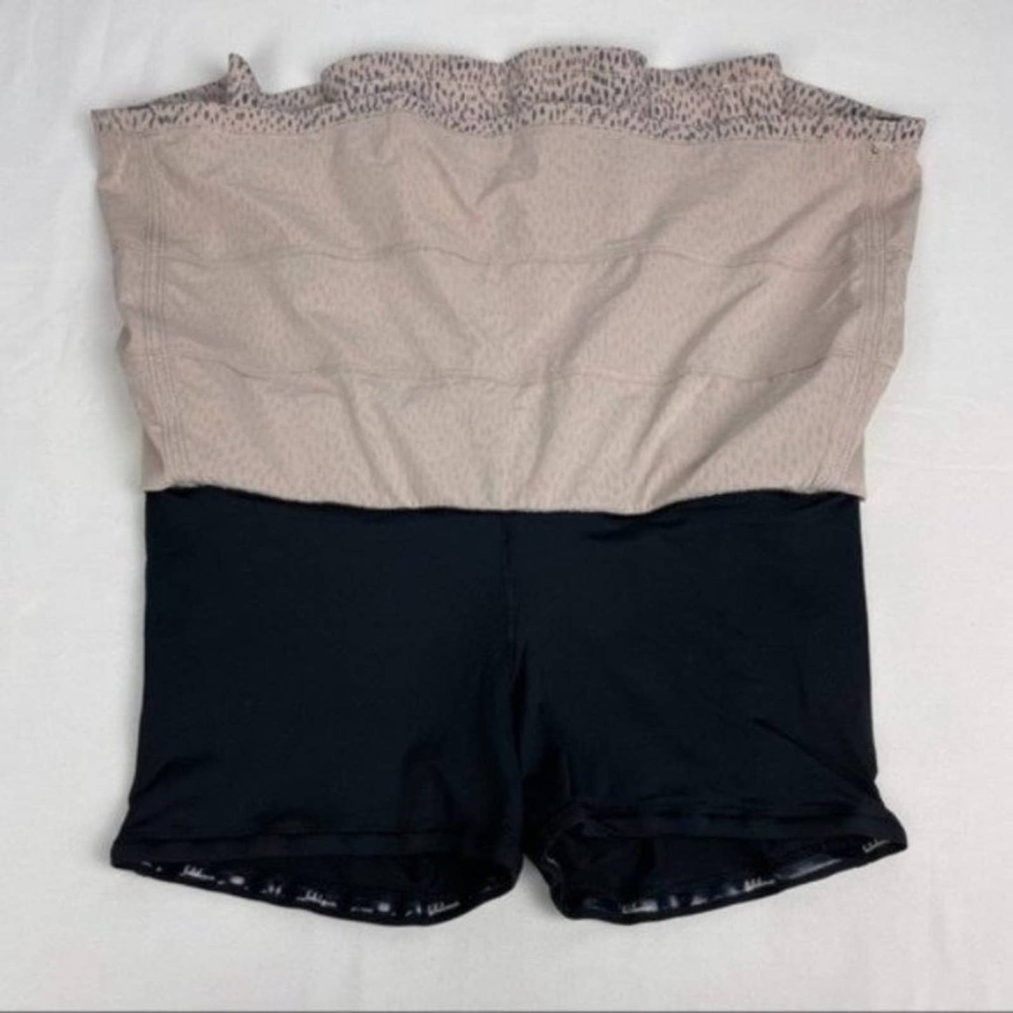 Lululemon Tall Pace Rival Dottie Dash Grain Black Golf Tennis Skirt Skort Animal Size 6 Tall