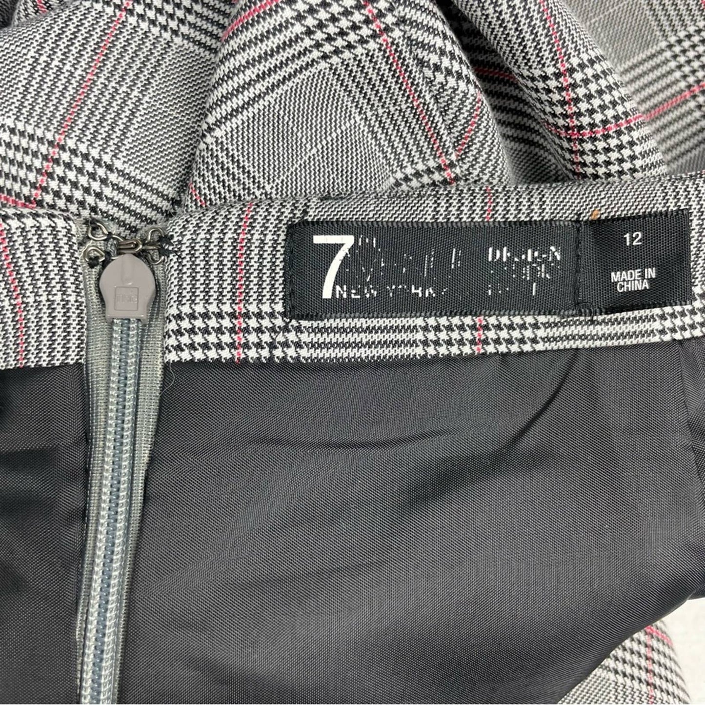 NY&Co 7th Ave Design Studio Gray Houndstooth Plaid Midi Ruffle Pencil Skirt Size 12