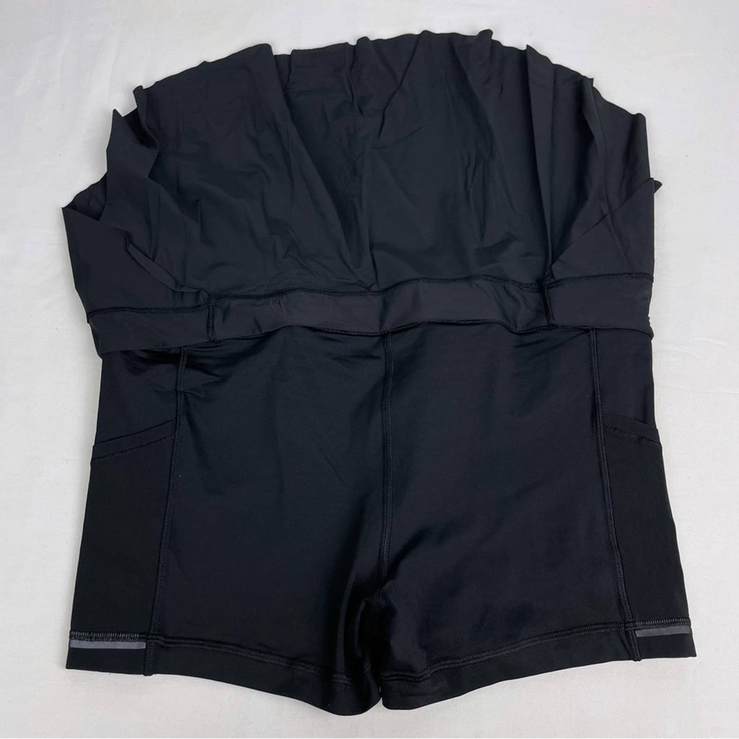 NEW Lululemon Quick Pace Black Lightweight Running Athletic Active Skirt Skort Size 10