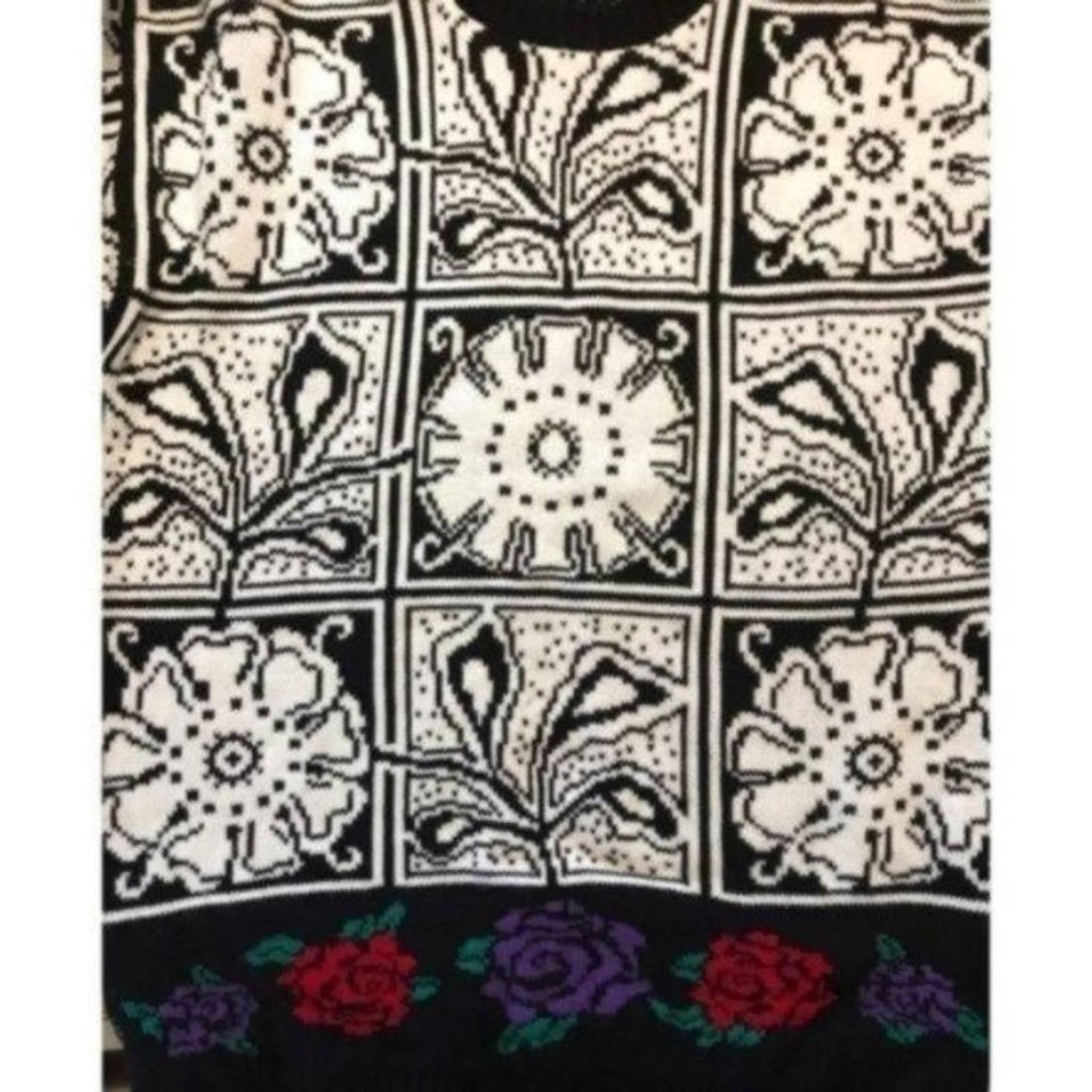 Vintage Carriage Court Black & White Retro Floral Panel Oversized Boxy Sweater Size L