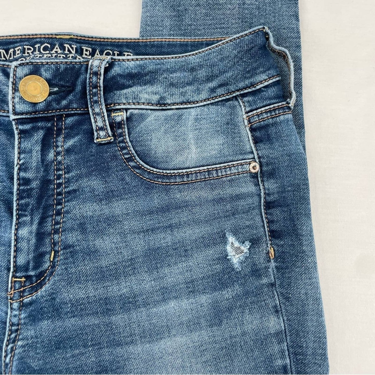 AEO American Eagle Outfitters Hi-Rise Jegging Super Stretch Ripped Jeans Size 4
