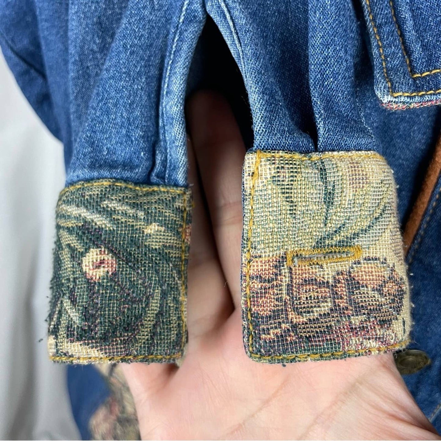 Vintage Erin London Tapestry Garden Floral Chambray Denim Button Shacket Jacket Size L
