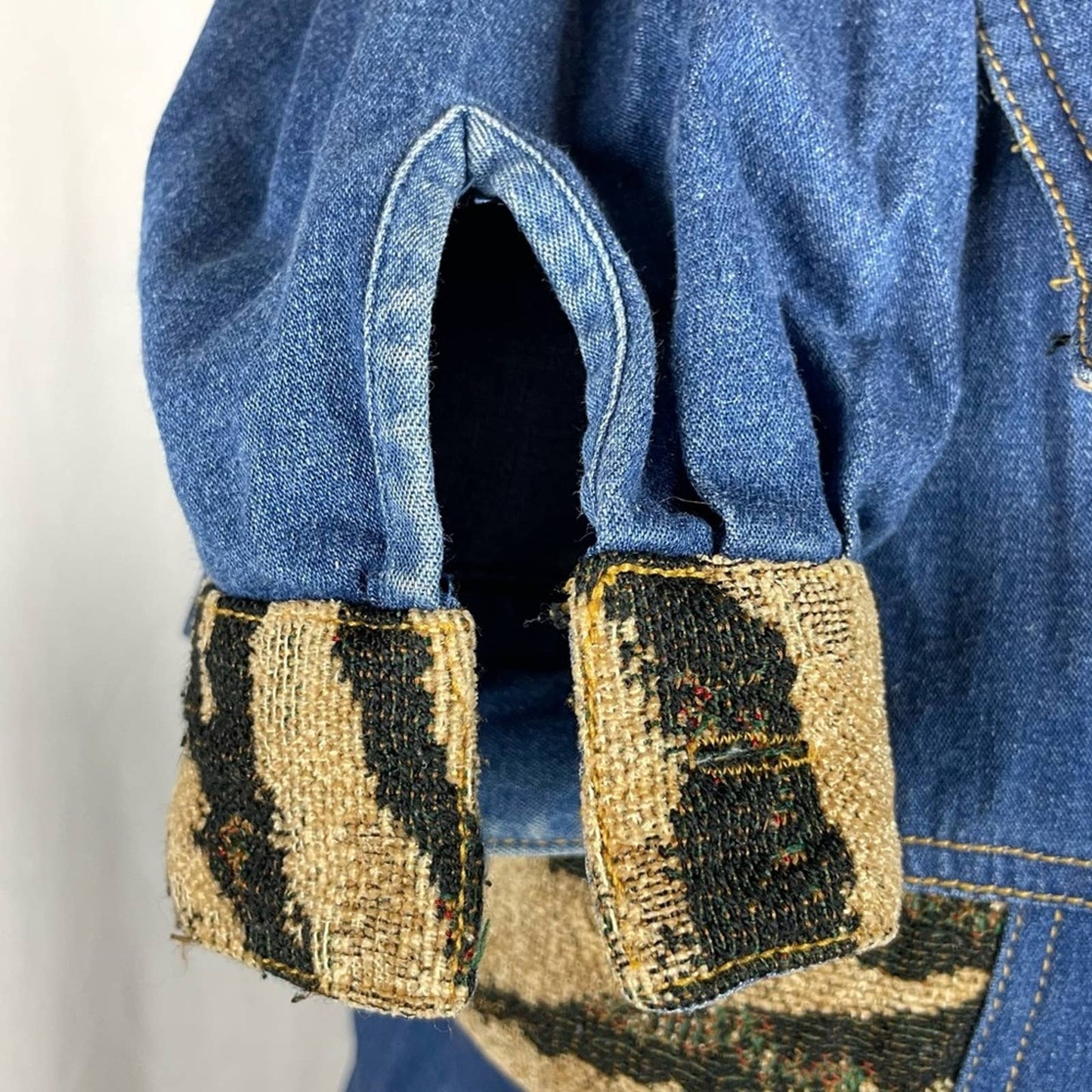 Vintage Erin London Zebra Tiger Tapestry Chambray Denim Button Shacket Jacket Size L